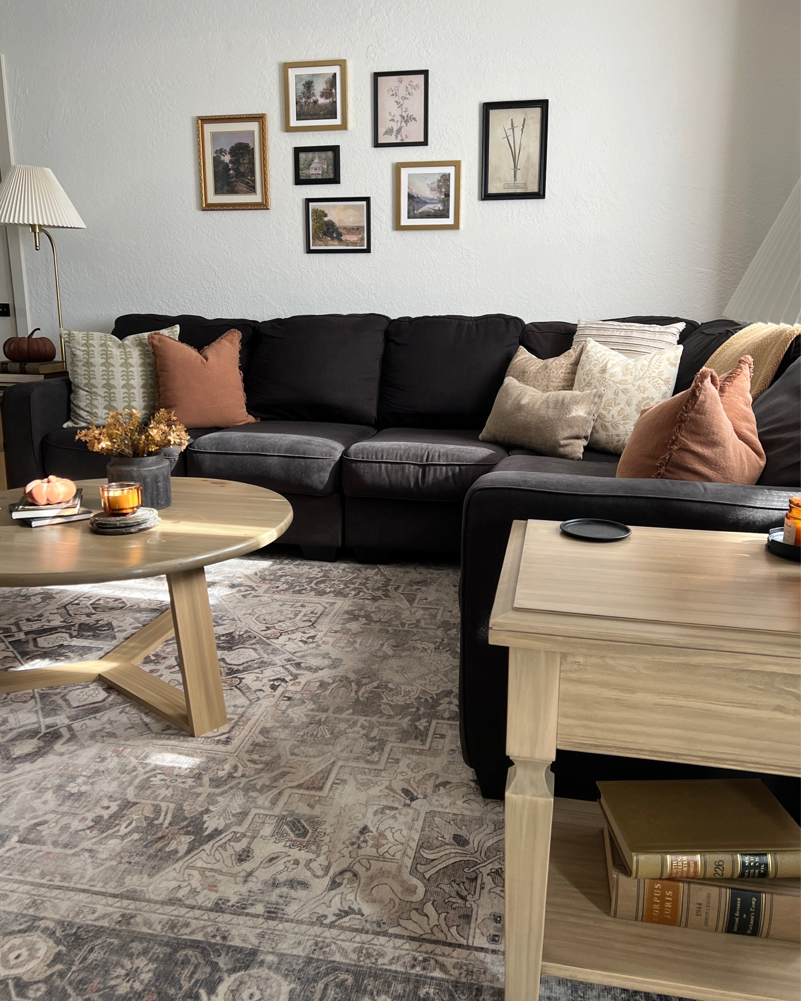 Switching out a couple pillow covers for the fall season 🍂 
I like these so much, they might stay out year round!

fall autumn seasonal living room rust brown pillow covers amazon finds aesthetic cottage vintage neutral transitional home decor design styling interior ideas inspo

#LTKHalloween #LTKhome #LTKSeasonal