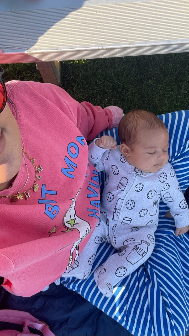 bUt MoM i Am HaViNg fUn!!!!!!! if you’re looking for the cutest motherhood themed graphics comment MAMAHOOD for the 🔗 ‘s