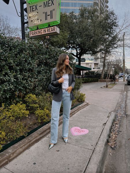 Date night inspo! Size S tee & blazer. Jeans (25R) and heels fit
TTS.
