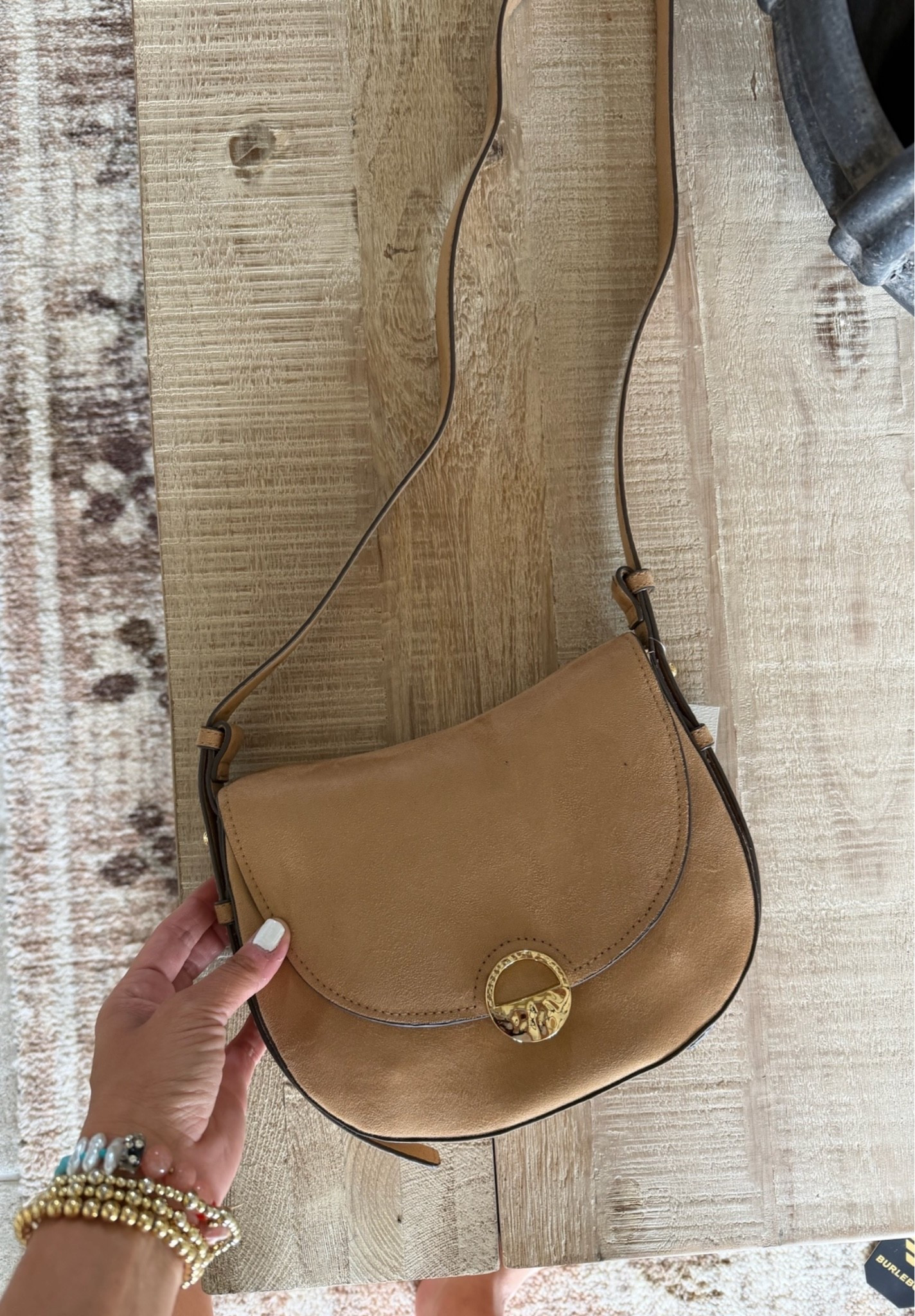 This purse is giving Madewell & it’s from Walmart. LOVE the gold details on this one. Super practical too!

#LTKSeasonal #LTKmomlife #LTKdayinmylife