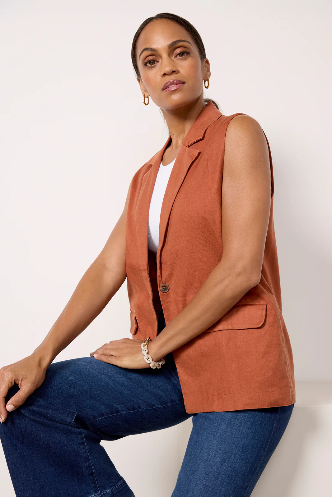 Cali Linen Vest | Evereve