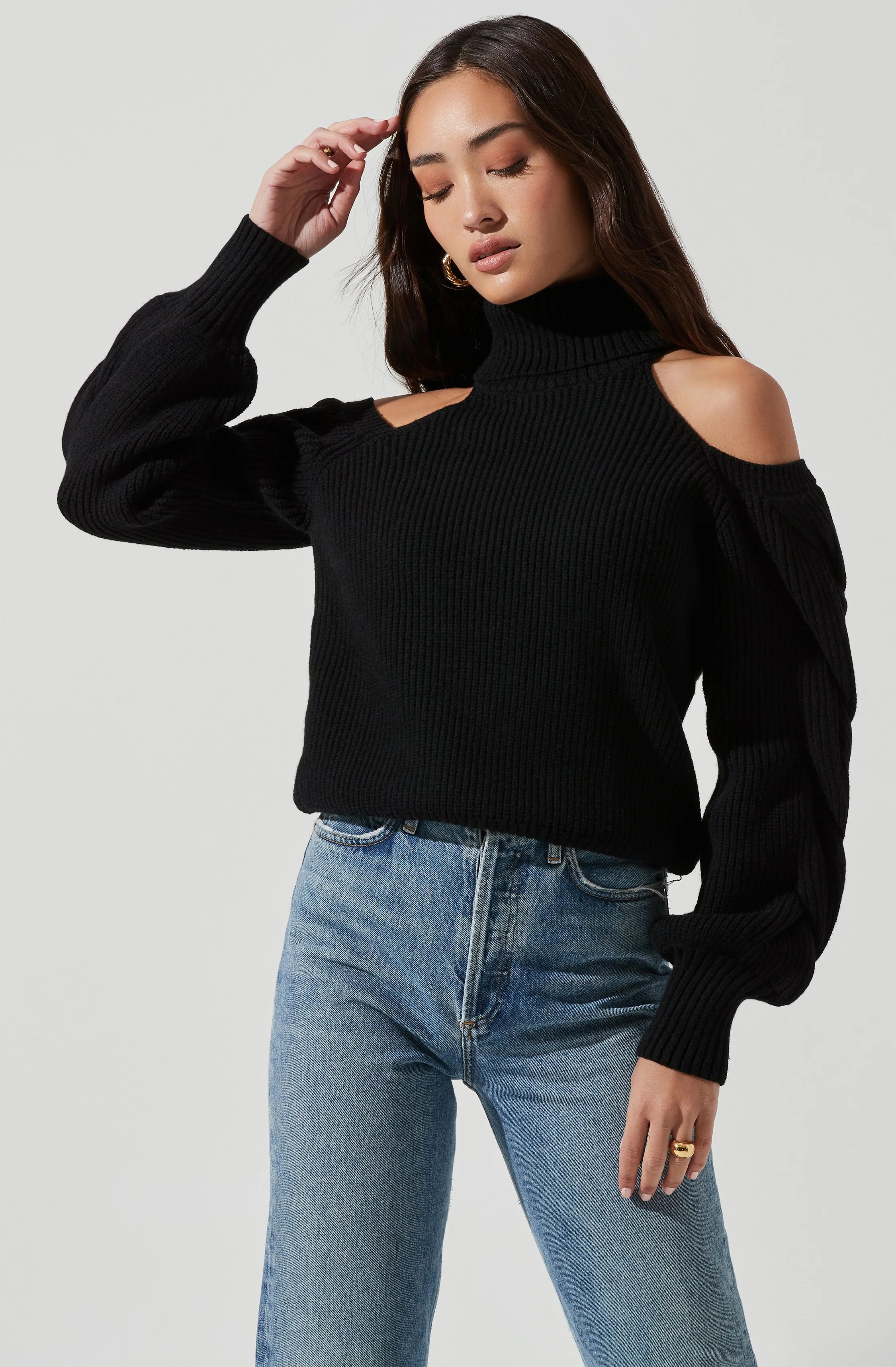 Rhoswen Cold Shoulder Cutout Turtleneck Sweater | ASTR The Label (US)