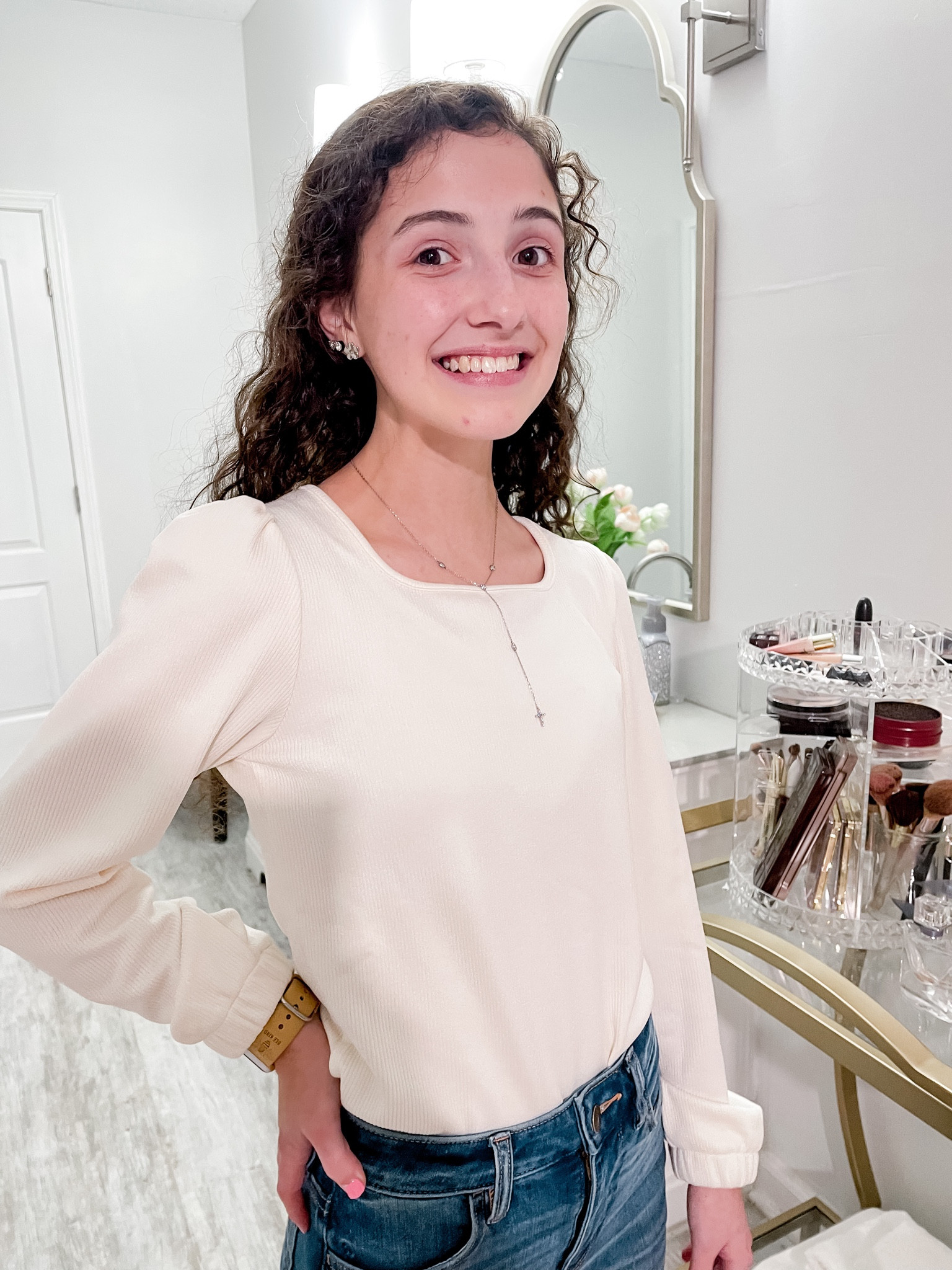 Loving this $12 top on my daughter, fits TTS! The ribbed material, square neck, and understated puffed sleeves make this cute top!🤩

Tags:
Shein top
Shein blouse
Shein fashion
Shein fall top
Shein fall blouse
Shein fall fashion
Teen fashion
Teen fits
Teen tops
Affordable tops


#LTKunder50 #LTKfit #LTKkids
