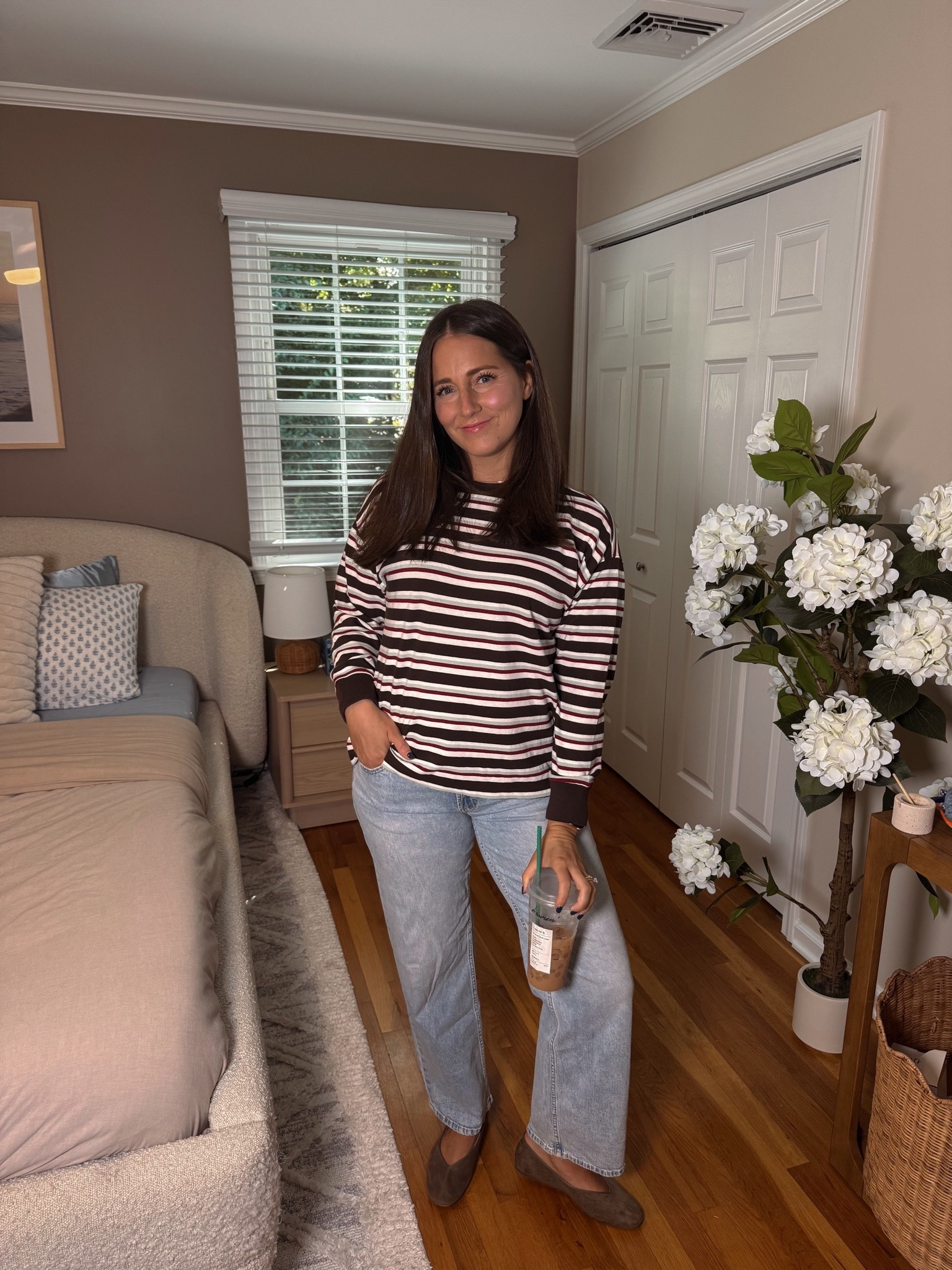 These jeans are currently on major sale rn!!! They’re usually $90 but on sale for $38 with code YOURS

I’m wearing size 27

#LTKSaleAlert #LTKootd #LTKmomlife