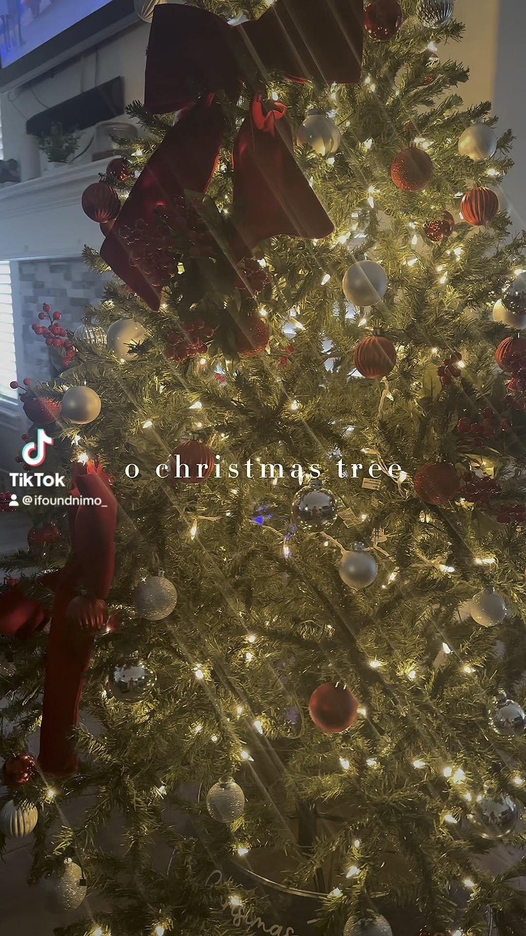 so much easier to hang ornaments with these 🎄🍒  and i think this is my fave tree i’ve done! 🎀 

#LTKHoliday #LTKSeasonal #LTKHome