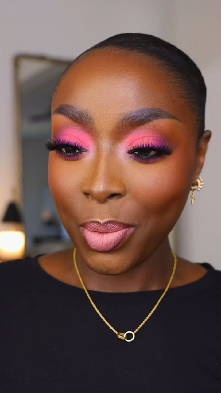 Are we playing in pink eyeshadow this weekend ladies? #DateNightMakeup #DateNight #ValentinesDay #ValentinesDaymakeupTutorial #MakeupForDarkSkin #Galentinesday
