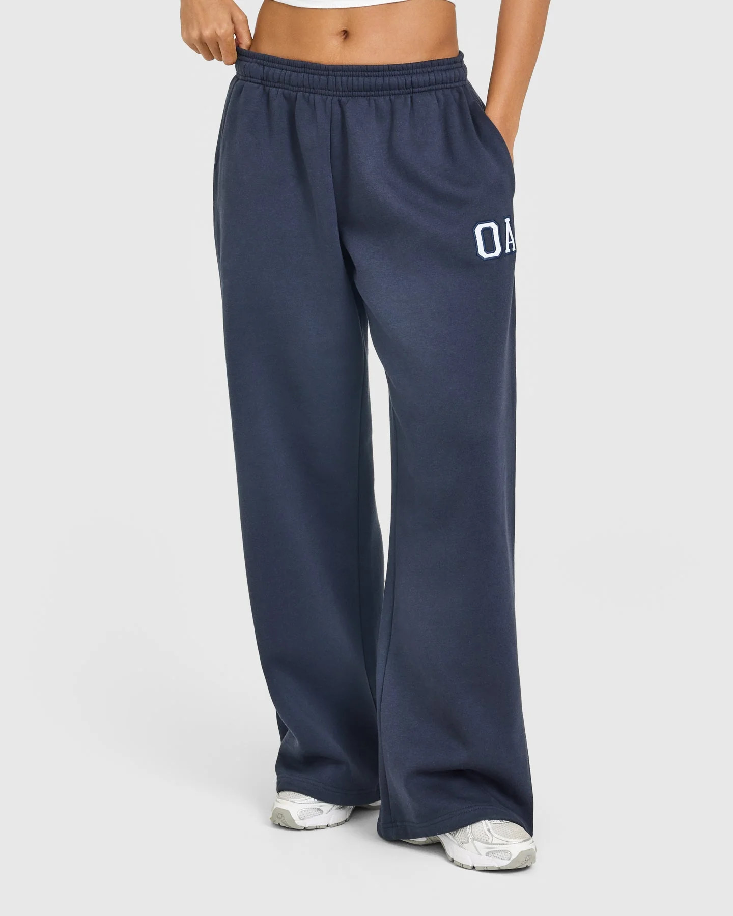 Foundations Oversized Oner Girlfriend Straight Leg Joggers 
 True Blue | Oner Active (UK / US)