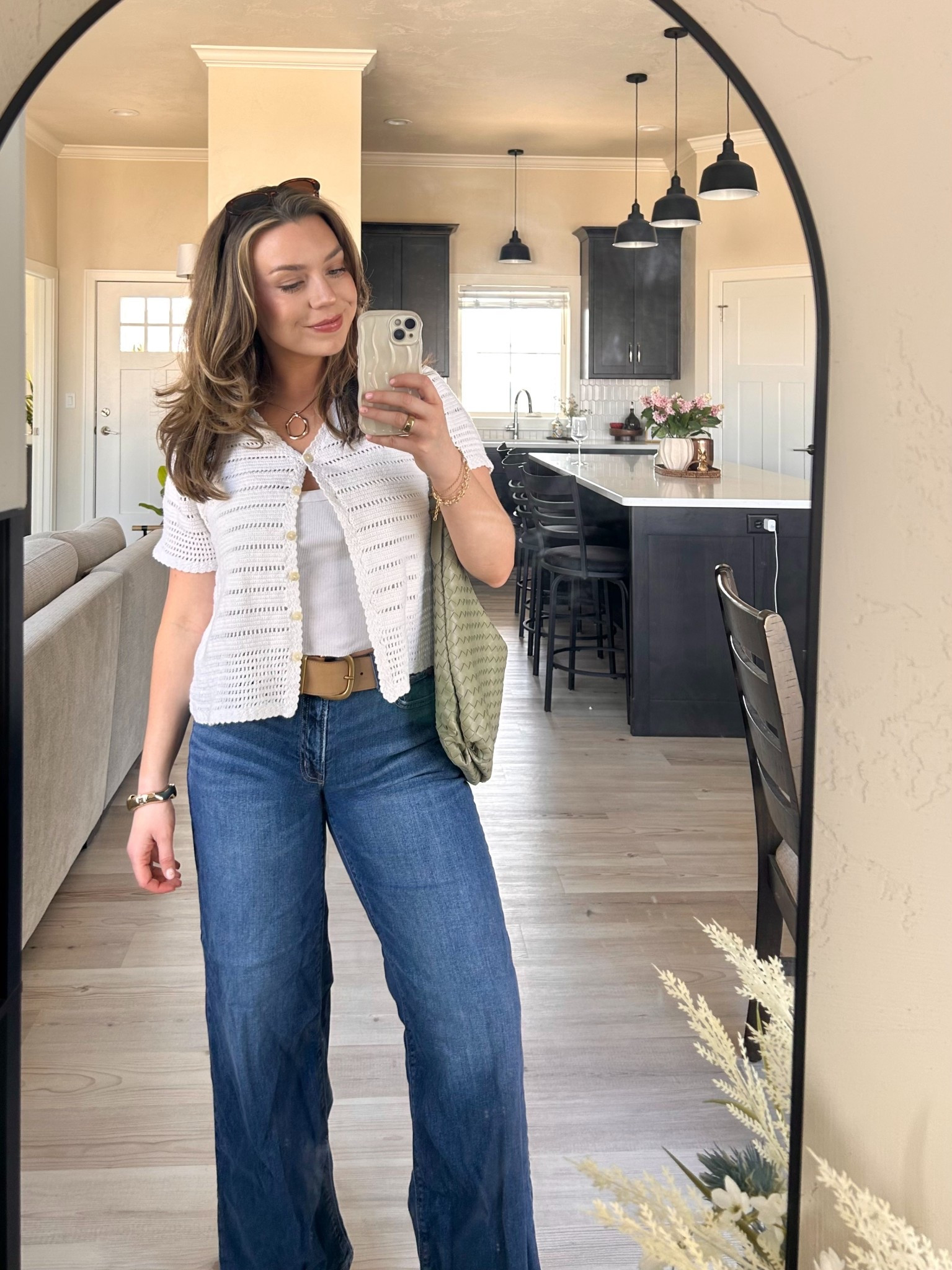 short sleeve cardigan casual spring outfit  

#LTKSaleAlert #LTKSeasonal #LTKFindsUnder50