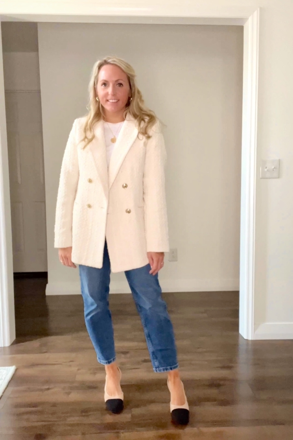 ~ this blazer is from last season but I found almost an exact match! I’ve also linked to my favorite oversized blazers for this fall! Also... these heels are unreal amazing, so comfy, and under $50! 