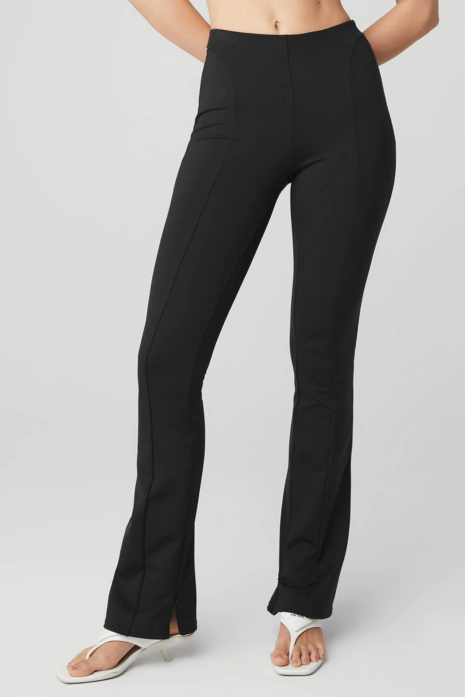 Alo YogaÂ® | High-Waist Zip It Flare Legging in Black, Size: Medium | Alo Yoga (US)