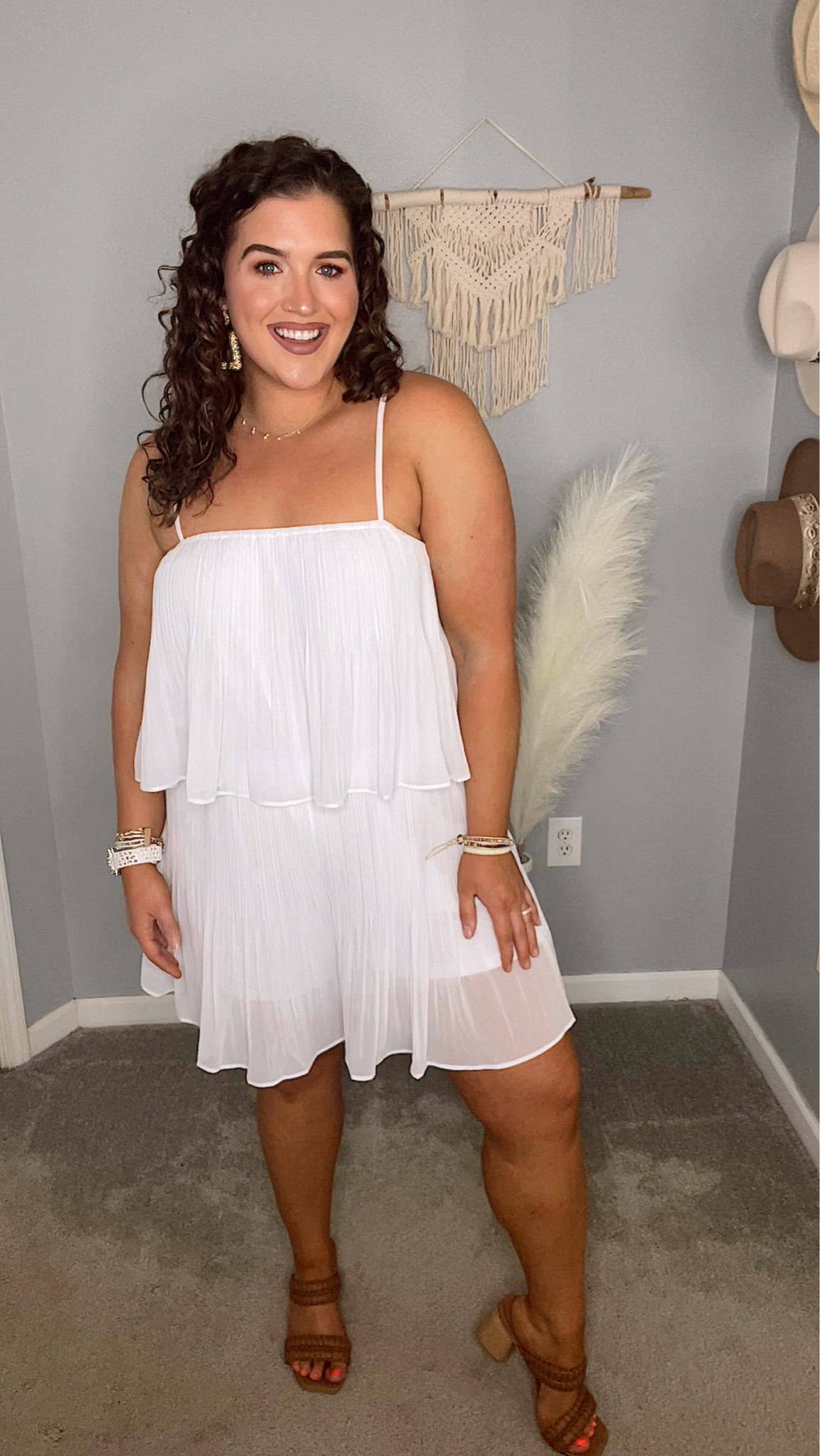 Curvy beach vacation outfits on Amazon 🏝️🌊☀️ 
White romper: XL 
#midsizeoutfits #ootd #resortwear #vacationoutfits #beachoutfits #beachstyle #romper #heels #affordablefashion 

#LTKSeasonal #LTKcurves #LTKtravel