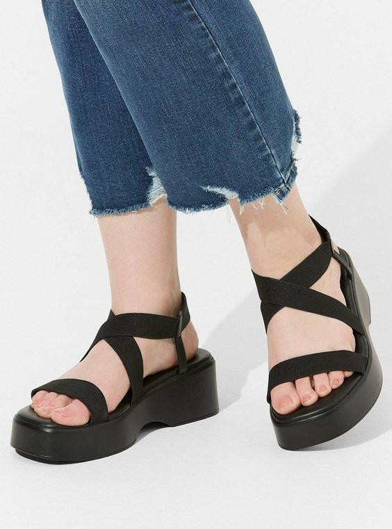 Strappy Flatform Sandals (WW) | Torrid (US & Canada)