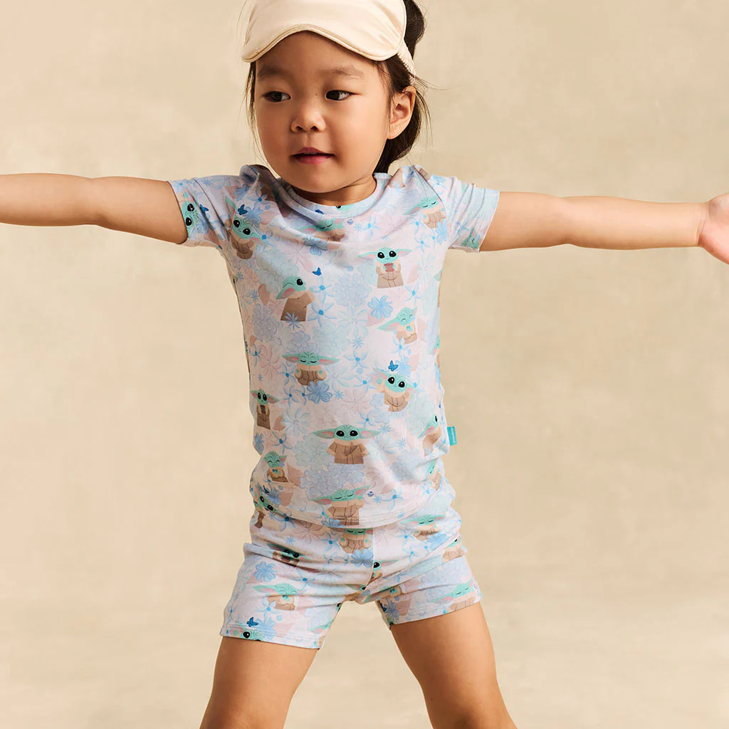 The Child White Short Sleeve Disney Star Wars\u2122 Grogu Garden Classic Pajama Short Set | Posh ... | Posh Peanut