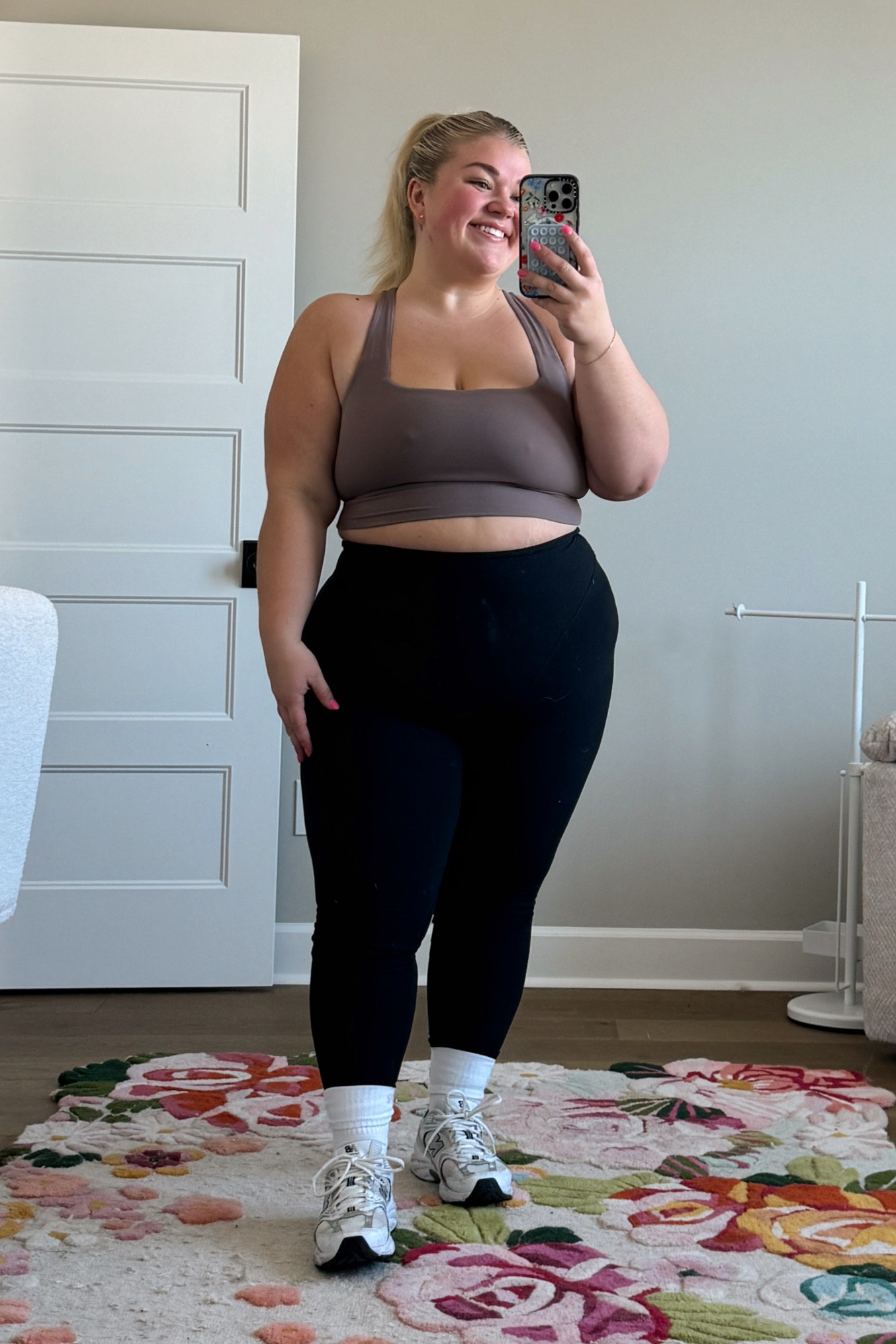 wearing a 2x in bra and leggings! also can use code samjo at checkout to save 10% on buffbunnys site! 

#LTKsalealert #LTKplussize #LTKfitness