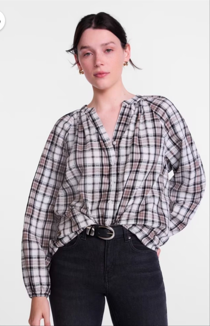 Scenario Women's Top with Poet Sleeves, Sizes XS-XXXL

#LTKSeasonal #LTKOver40 #LTKMidsize