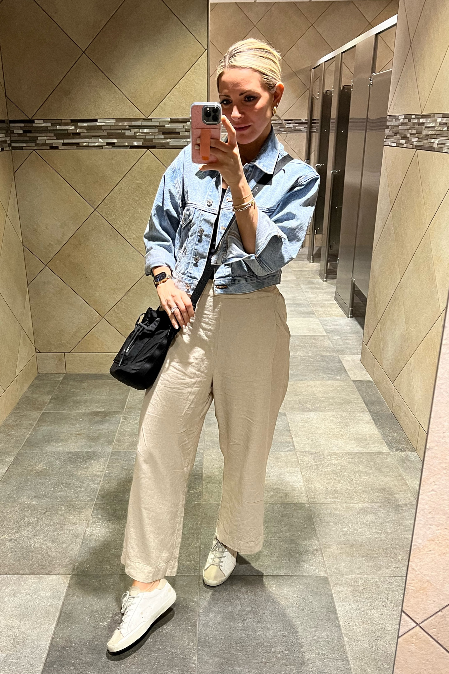 Comfy, transitional, neutral 🥰



#LTKtravel #LTKSeasonal #LTKstyletip