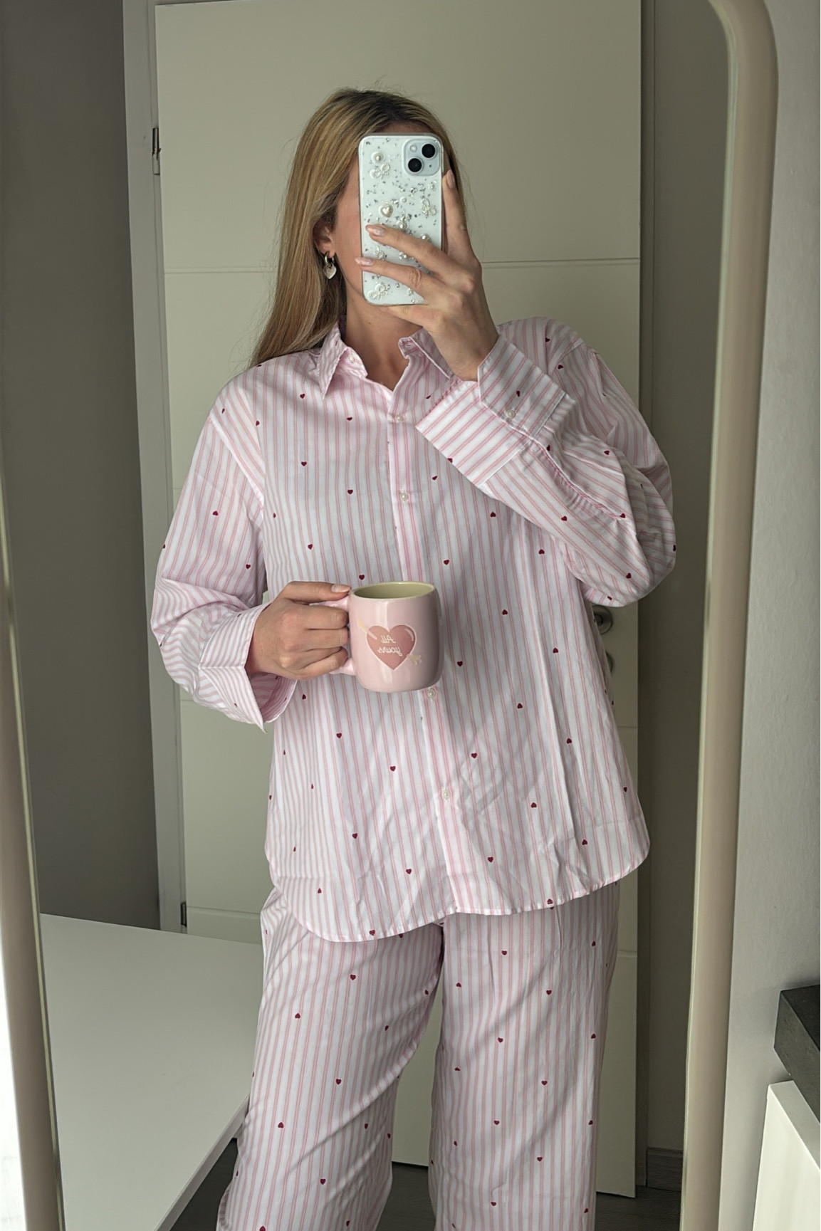 Valentine's Day💘🎀💌🌹


Heart pjs | cute pjs | heart pj set | heart pyjama | cute pyjama | valentines outfit 

#LTKFindsUnder50 #LTKSeasonal #LTKMostLoved