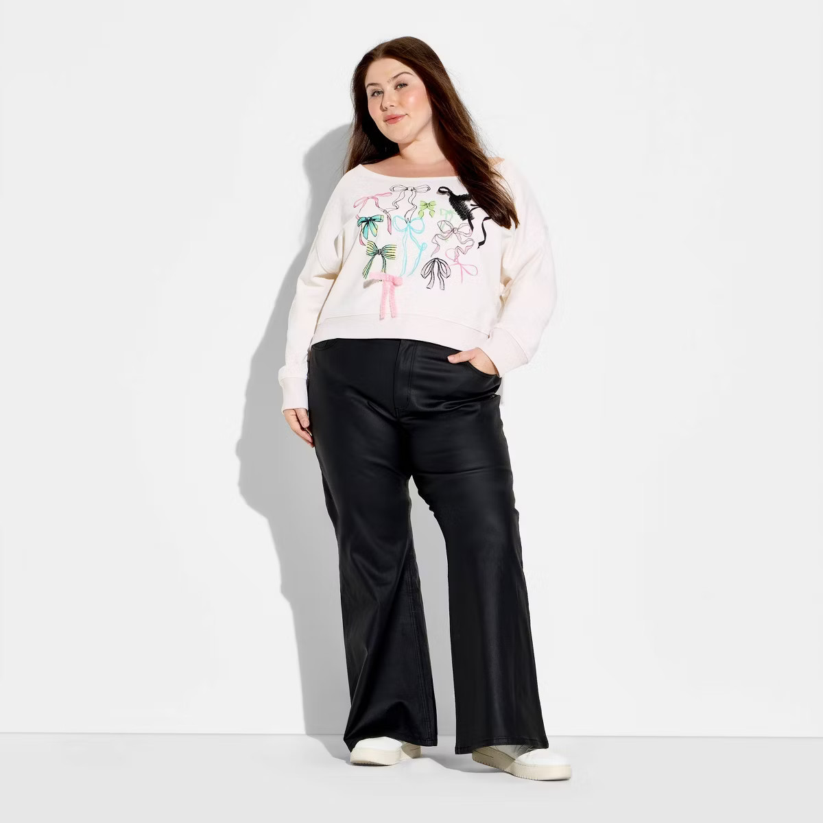 Women's Multi Bows Fleece Graphic Pullover Sweatshirt - Cream | Target