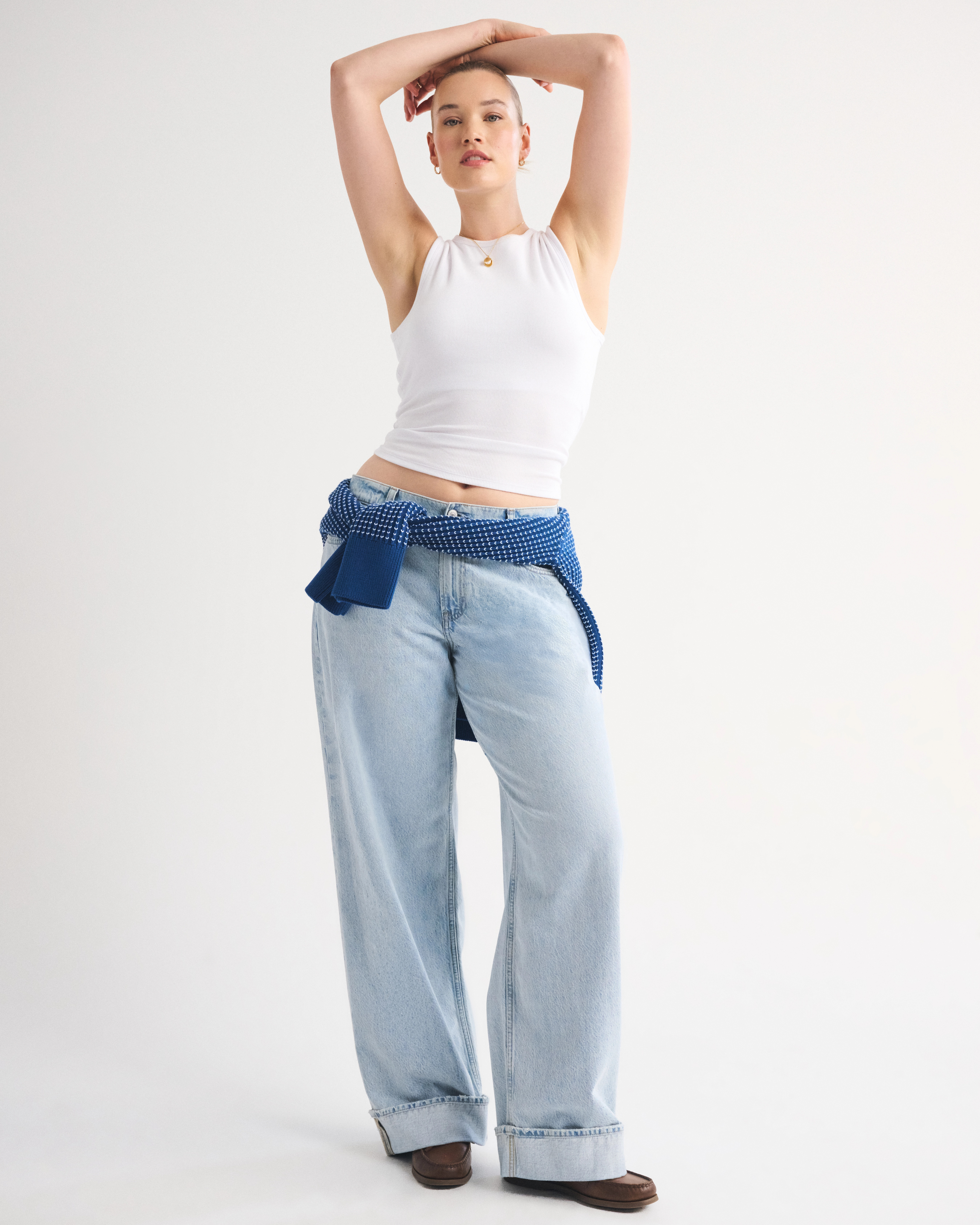Curve Love Low Rise Ultra Loose Jean | Abercrombie & Fitch (US)