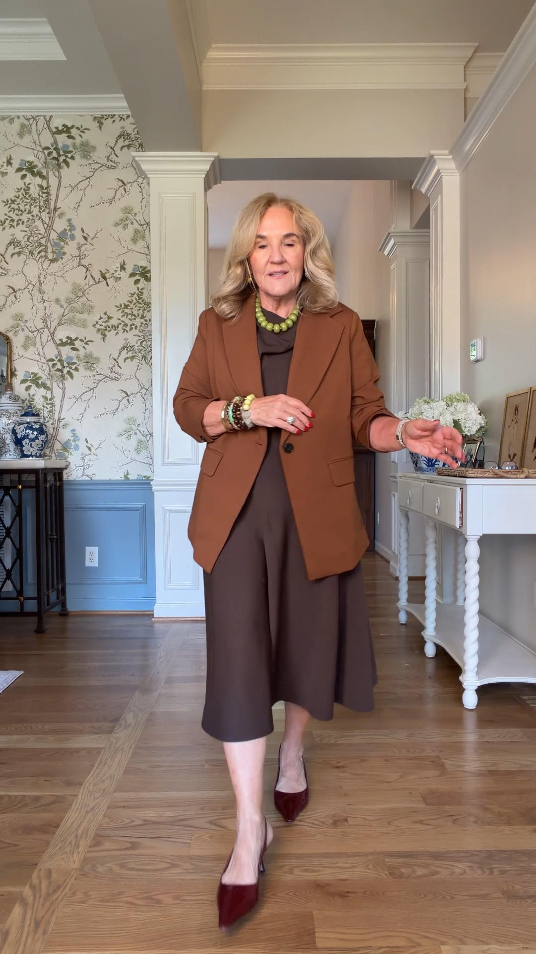 Use code LTK20 for 20% off your full priced spanx order 
I wear a med in tops and dresses med petite in bottoms. I do size up in the wide leg air essentials sometimes.

#LTKOver40 #LTKTravel #LTKWorkwear