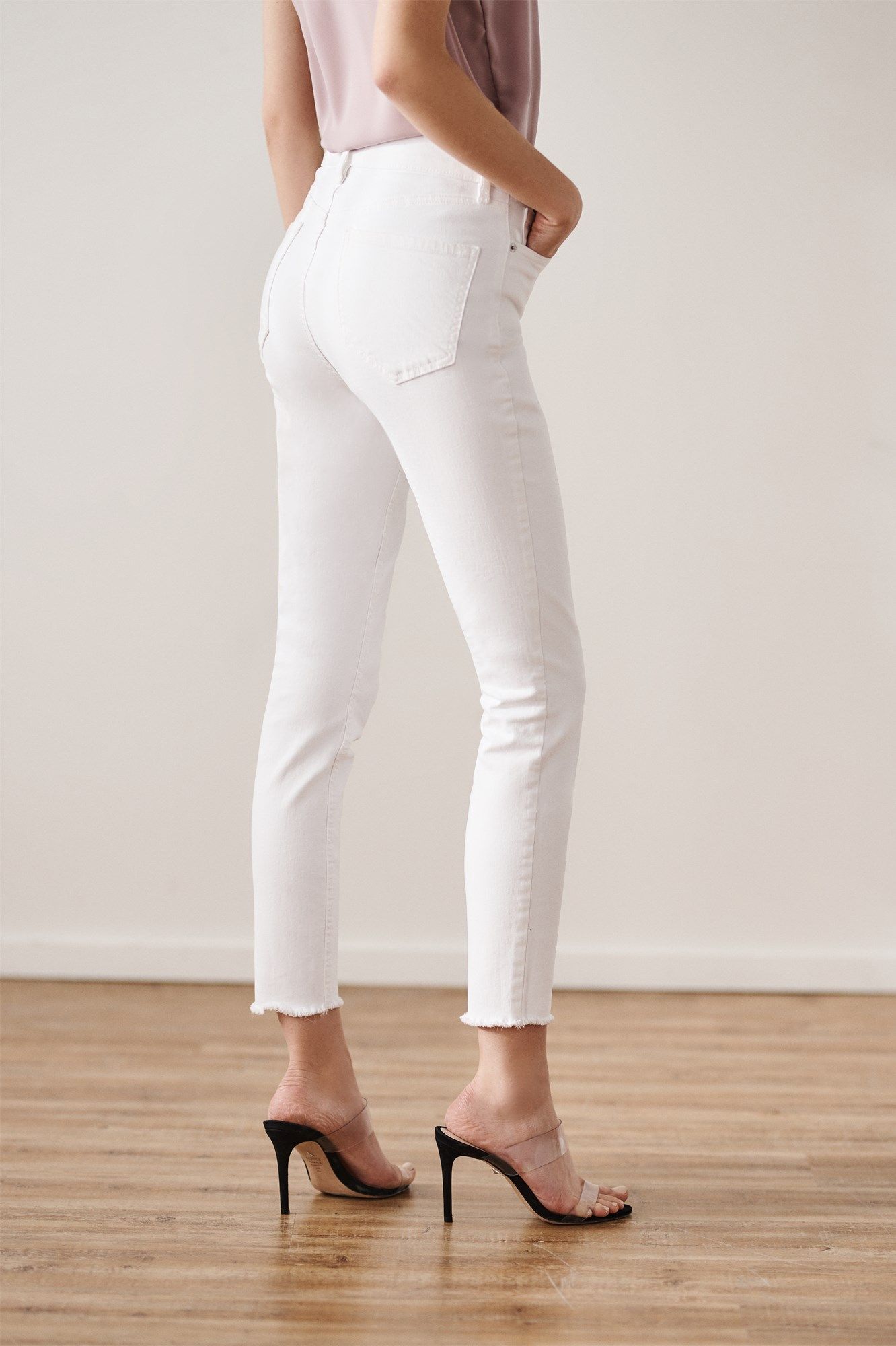 Kate Skinny Jeans | Dynamite Clothing
