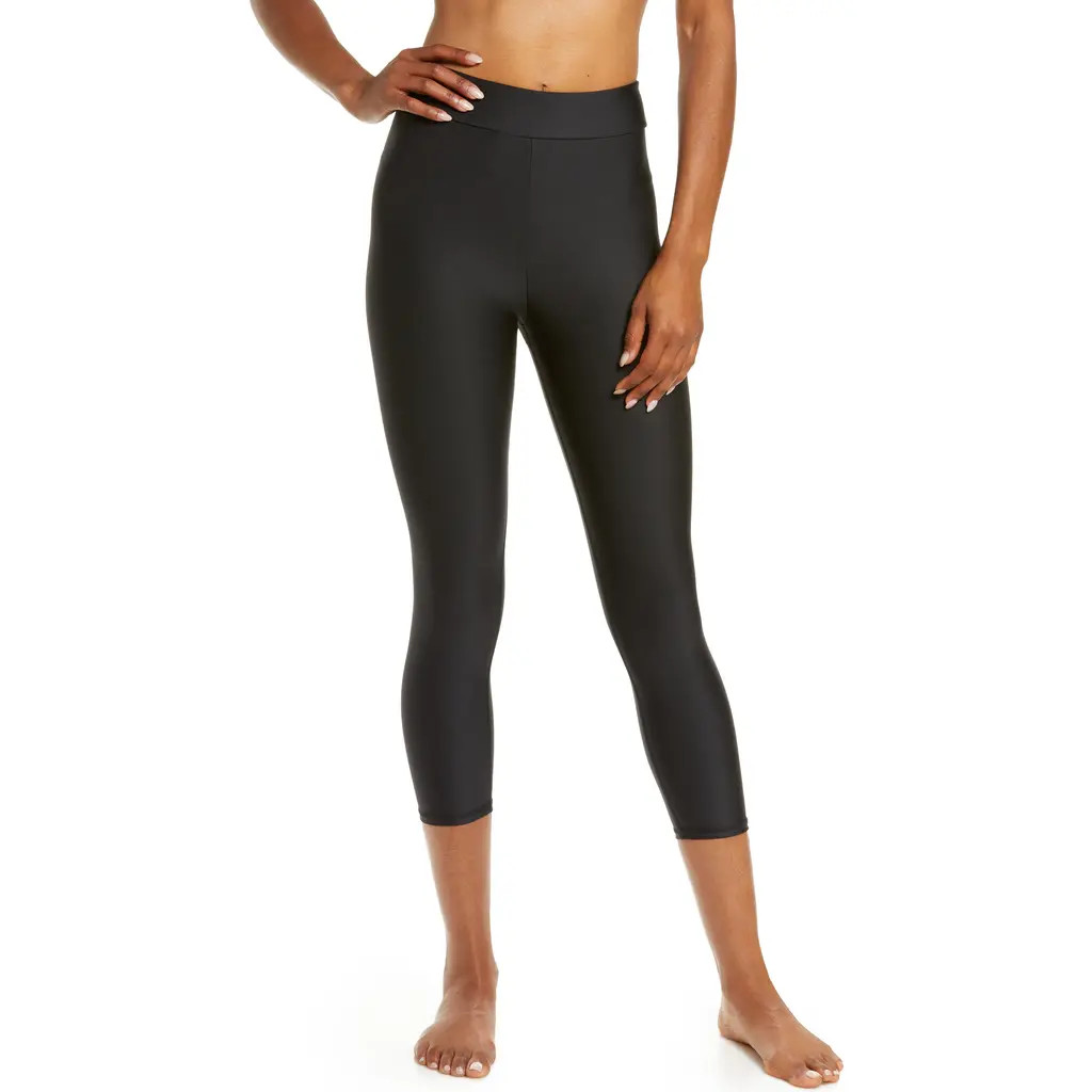 Alo Airlift High Waist Capri Leggings in Black at Nordstrom, Size X-Small | Nordstrom
