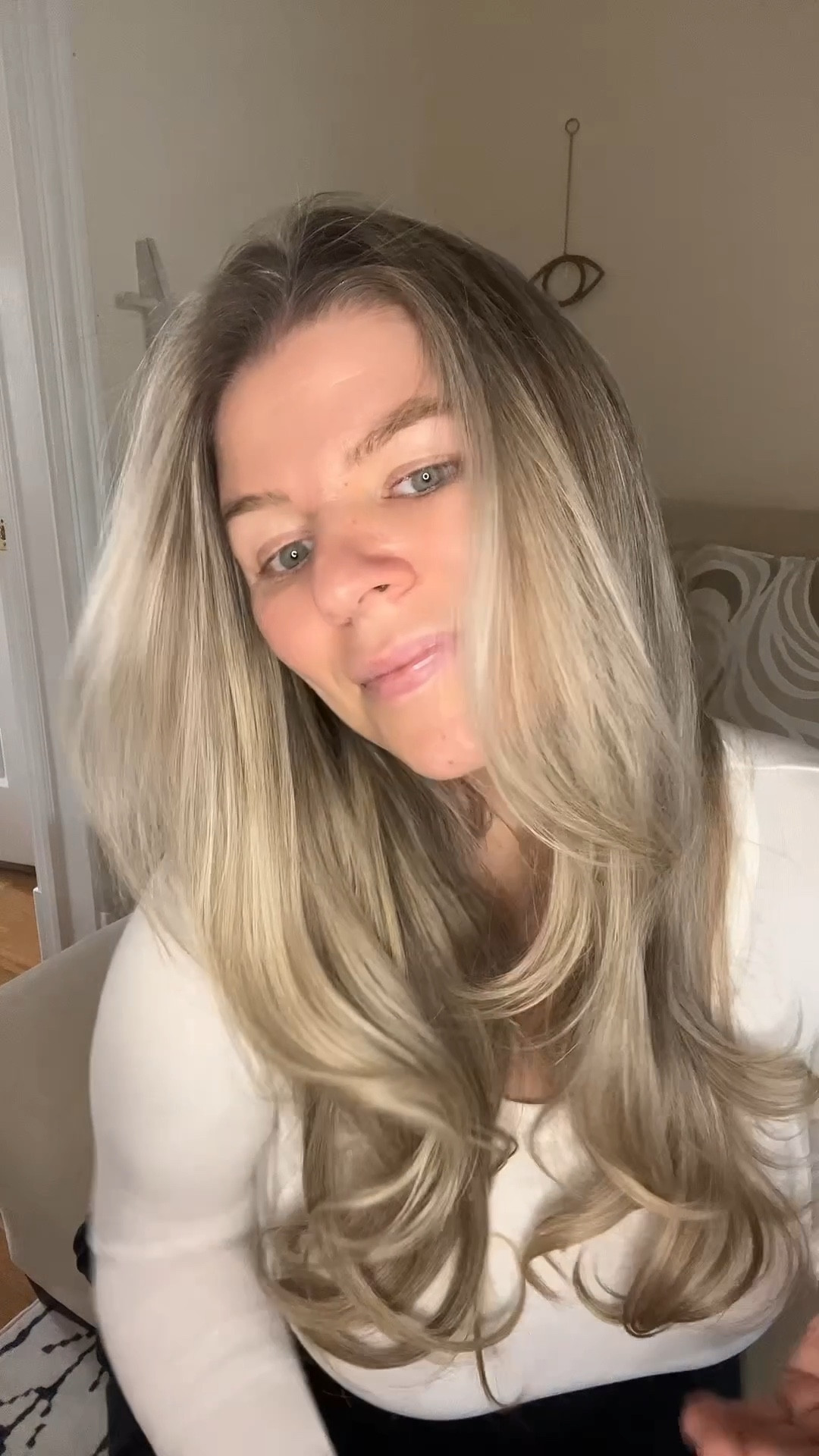 The bounciest blowout and completely noise proof!

#LTKBeauty #LTKselfcare #LTKmorningroutine