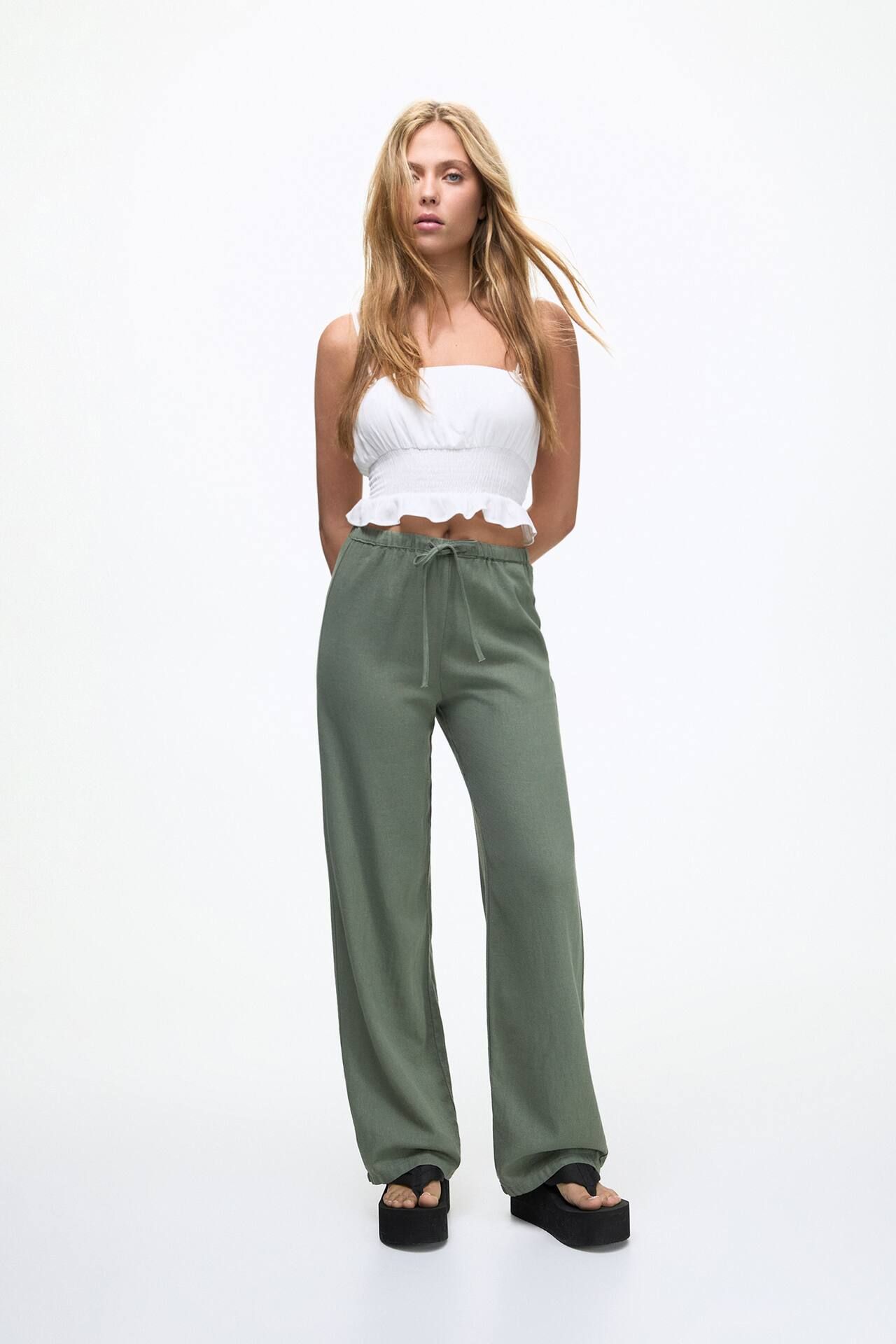 Flowy trousers with linen | PULL and BEAR UK