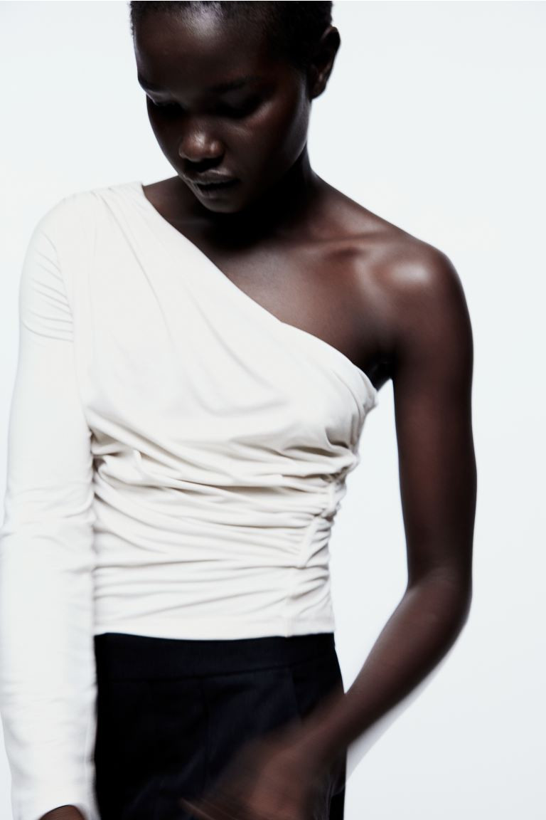 One-shoulder top | H&M (UK, MY, IN, SG, PH, TW, HK)
