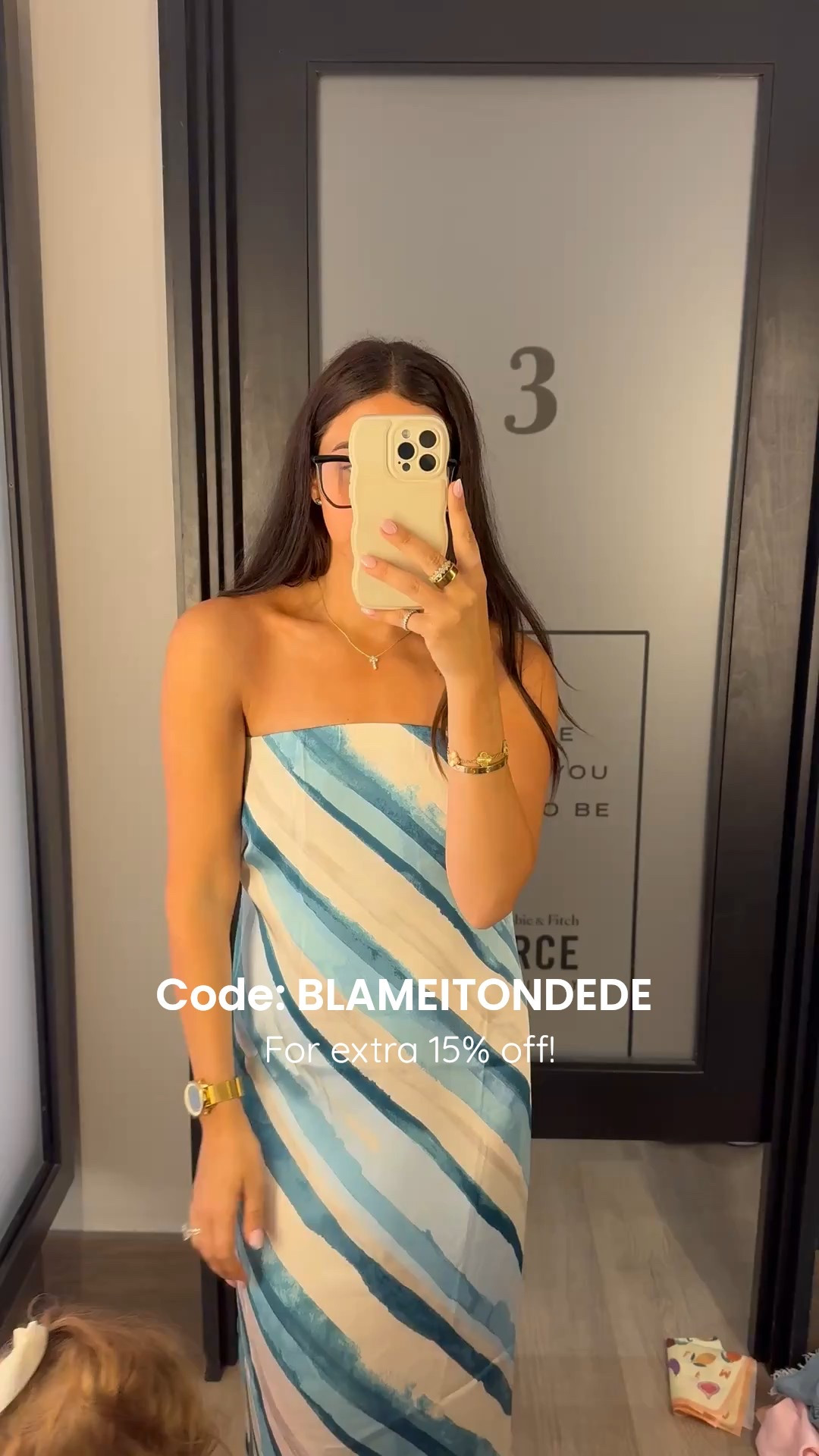 Dress: small

$35 off this dress!! Perfect for events or vacation.

Dress up buttercup, Dede raad, Spring, date night, vacation wear, sale

#LTKSaleAlert #LTKStyleTip #LTKPetite