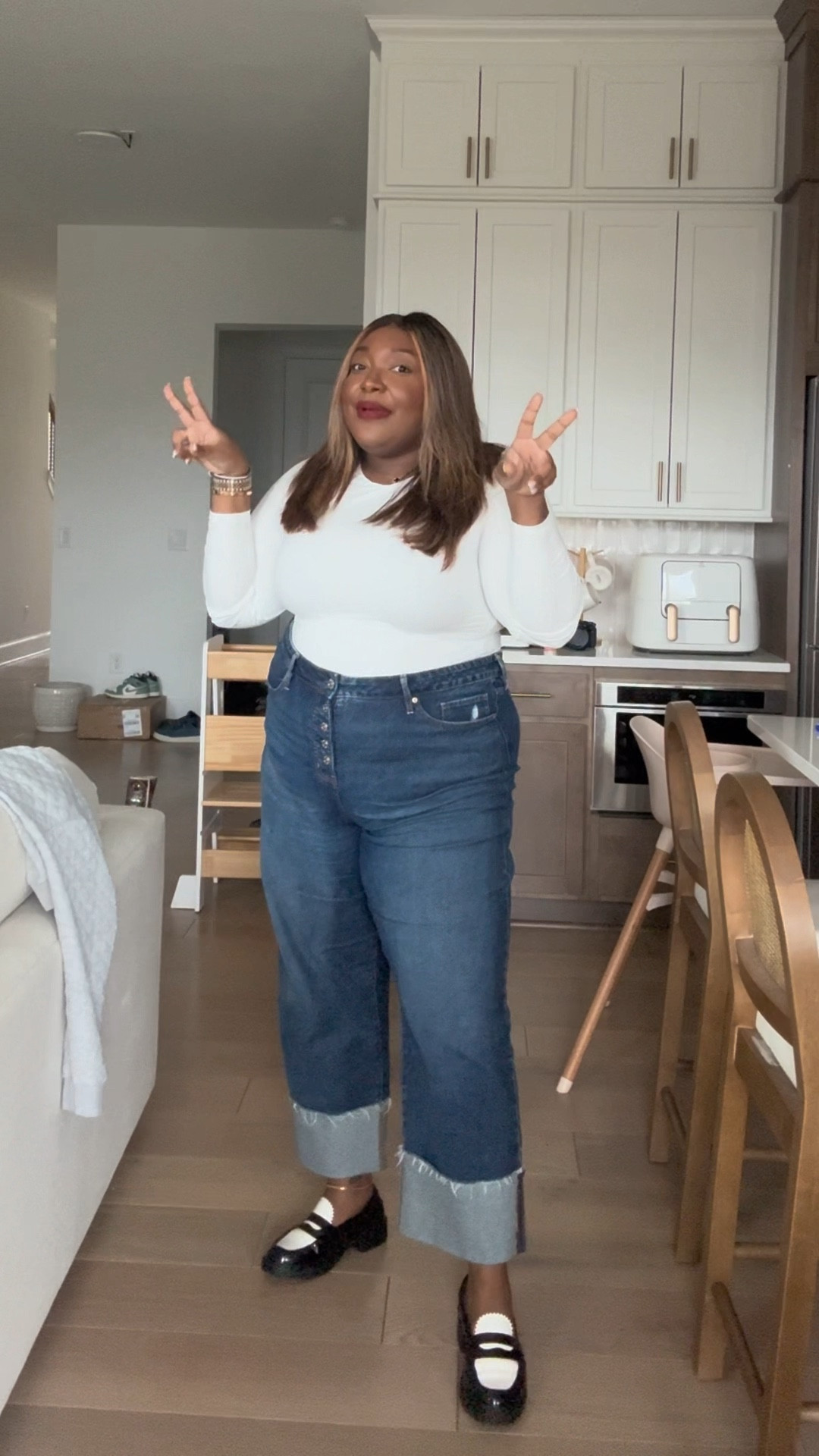 I’m obsessed with these jeans 

#LTKStyleTip #LTKSaleAlert #LTKPlusSize