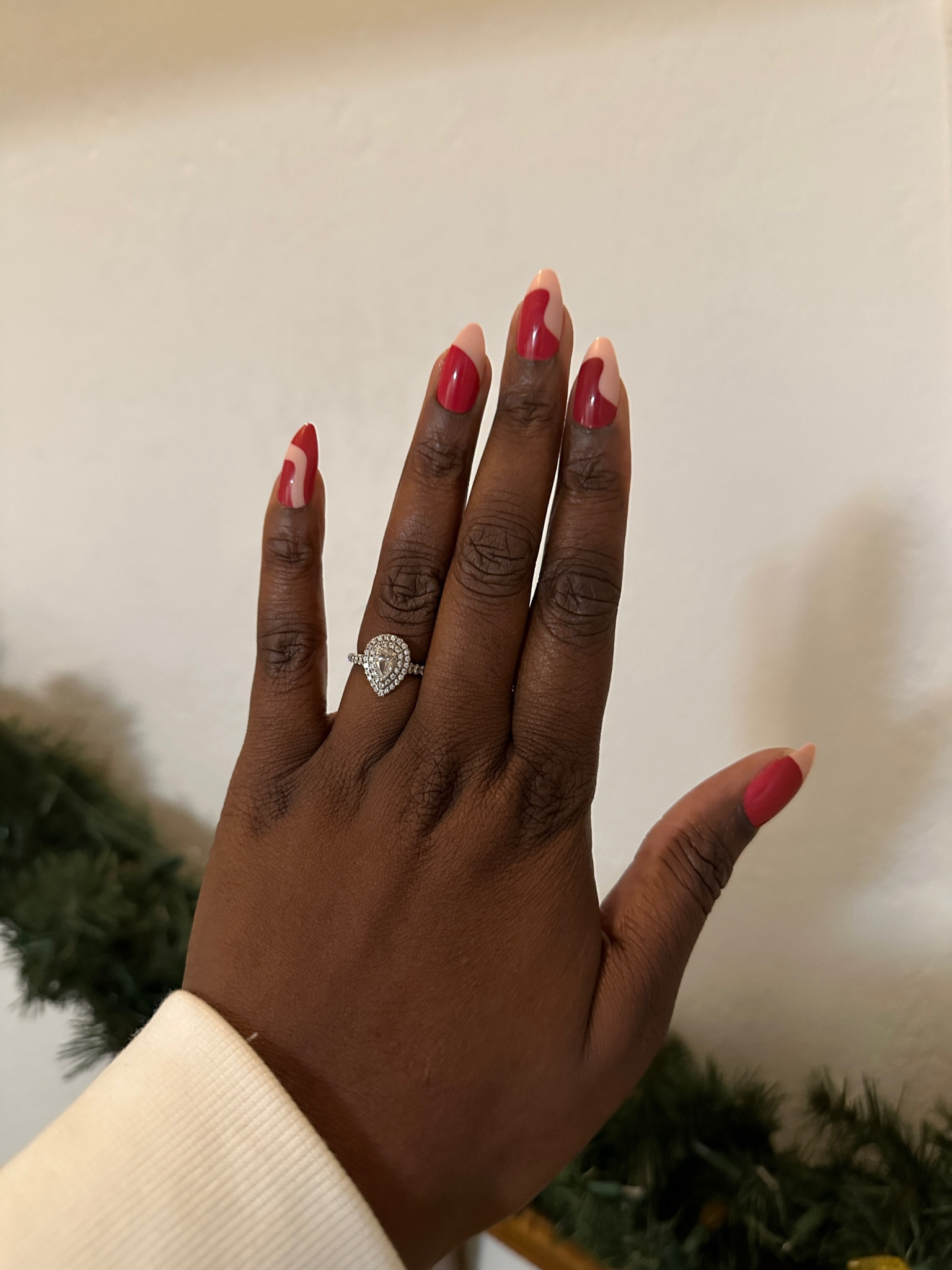 Grab last minute press on nails from shoppers for a quick holiday manicure #nails

#LTKHoliday #LTKstyletip