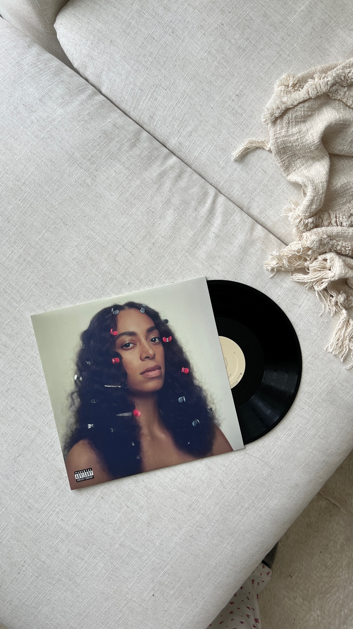 solange’s a seat at the table on vinyl 🤌🏾❤️

#LTKHome #LTKFindsUnder50