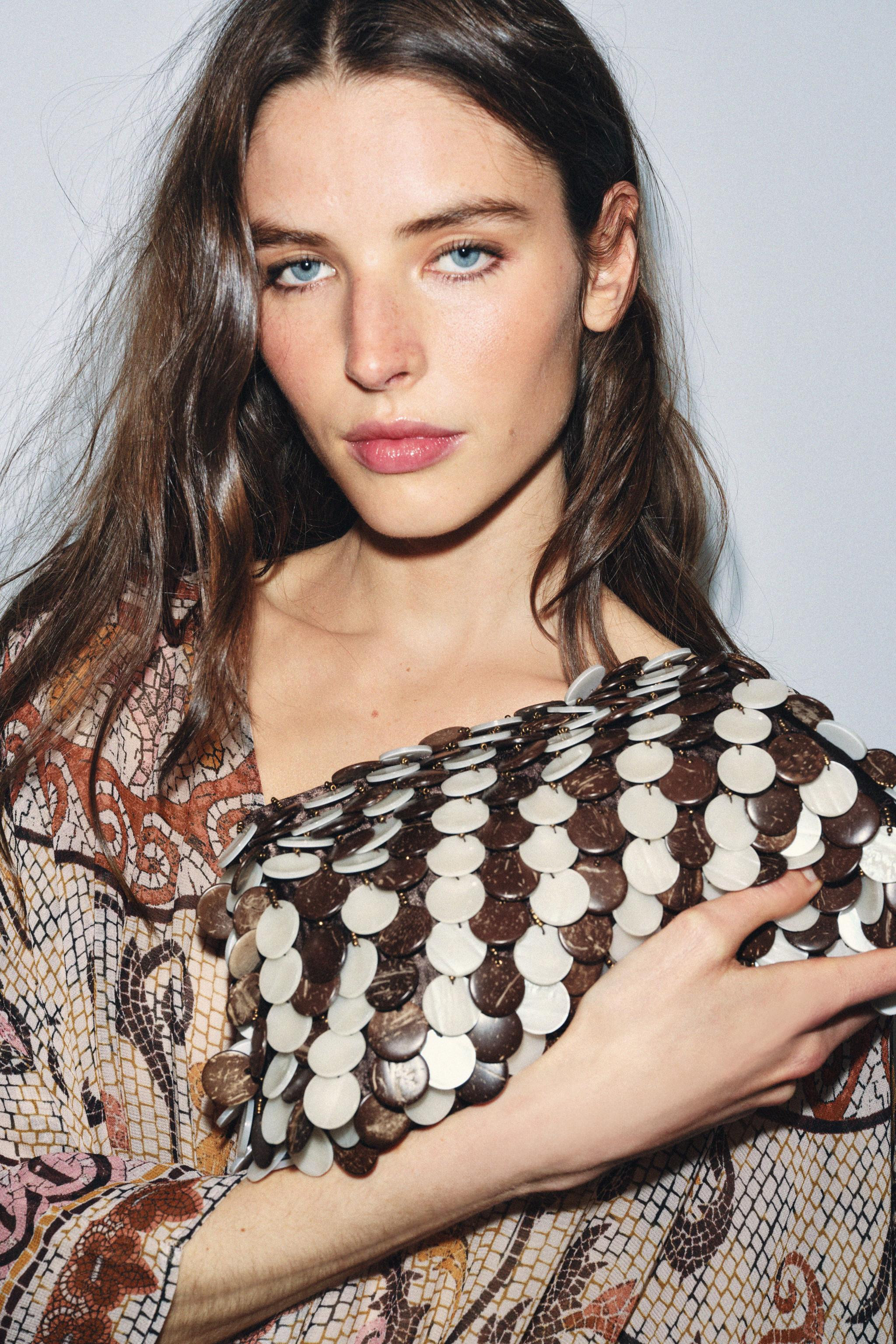 POUCH BAG WITH APPLIQU\u00c9S | Zara UK
