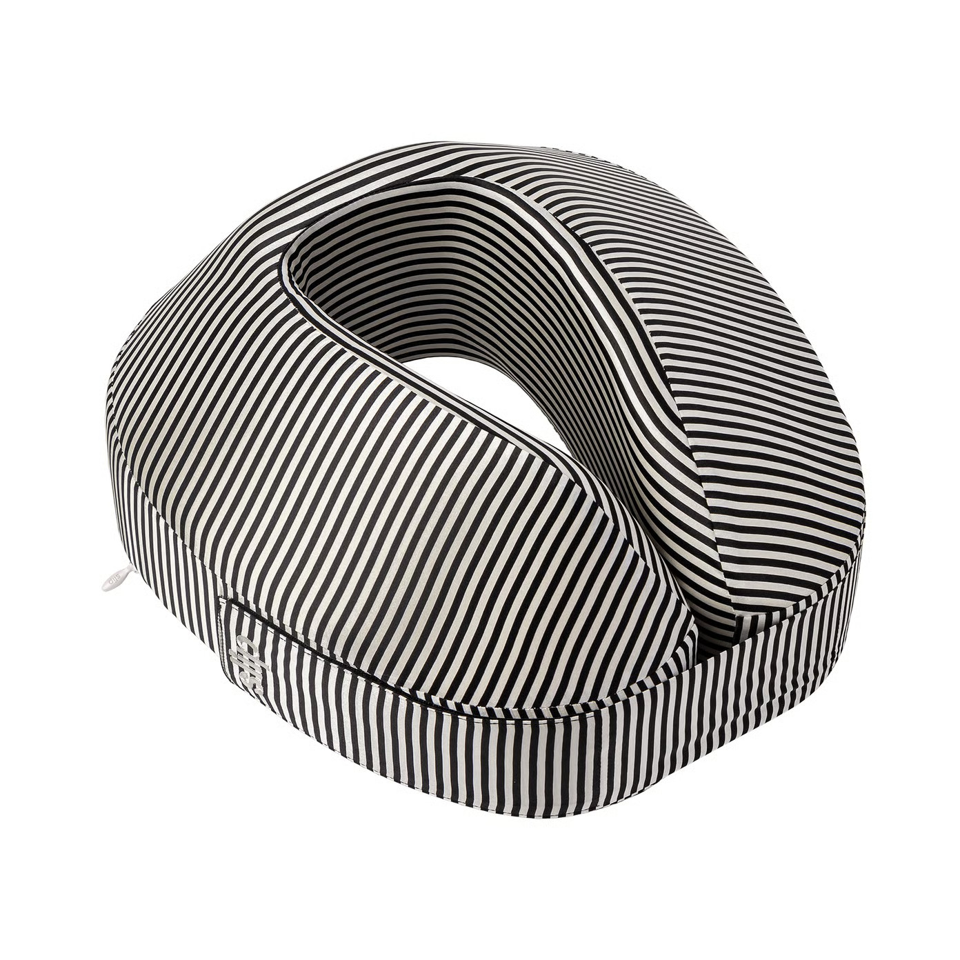 Slip Bon Voyage Jet Setter Travel Pillow | goop | goop