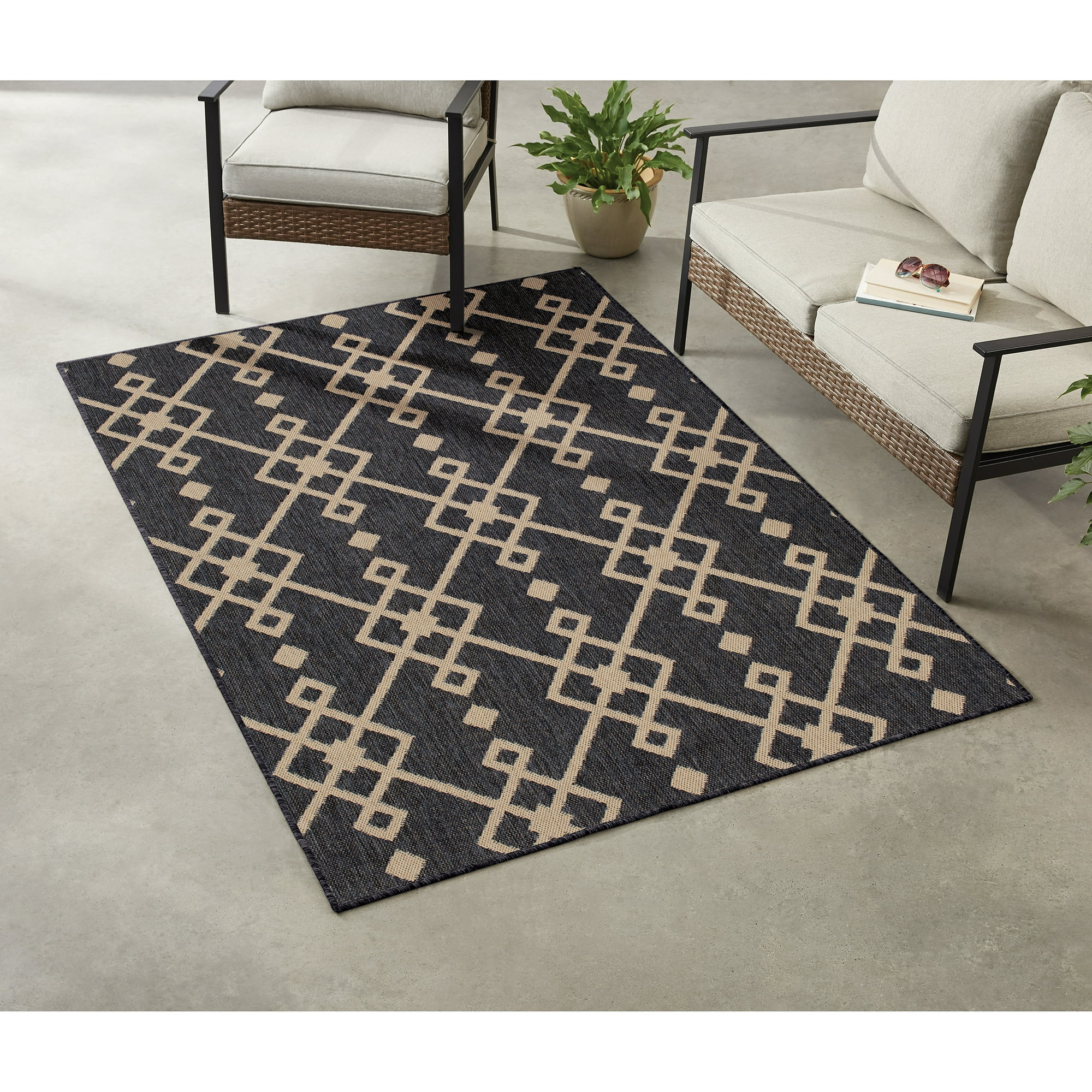 Mainstays Navy Diamond Pattern Indoor/Outdoor Area Rug, 8'x10' | Walmart (US)