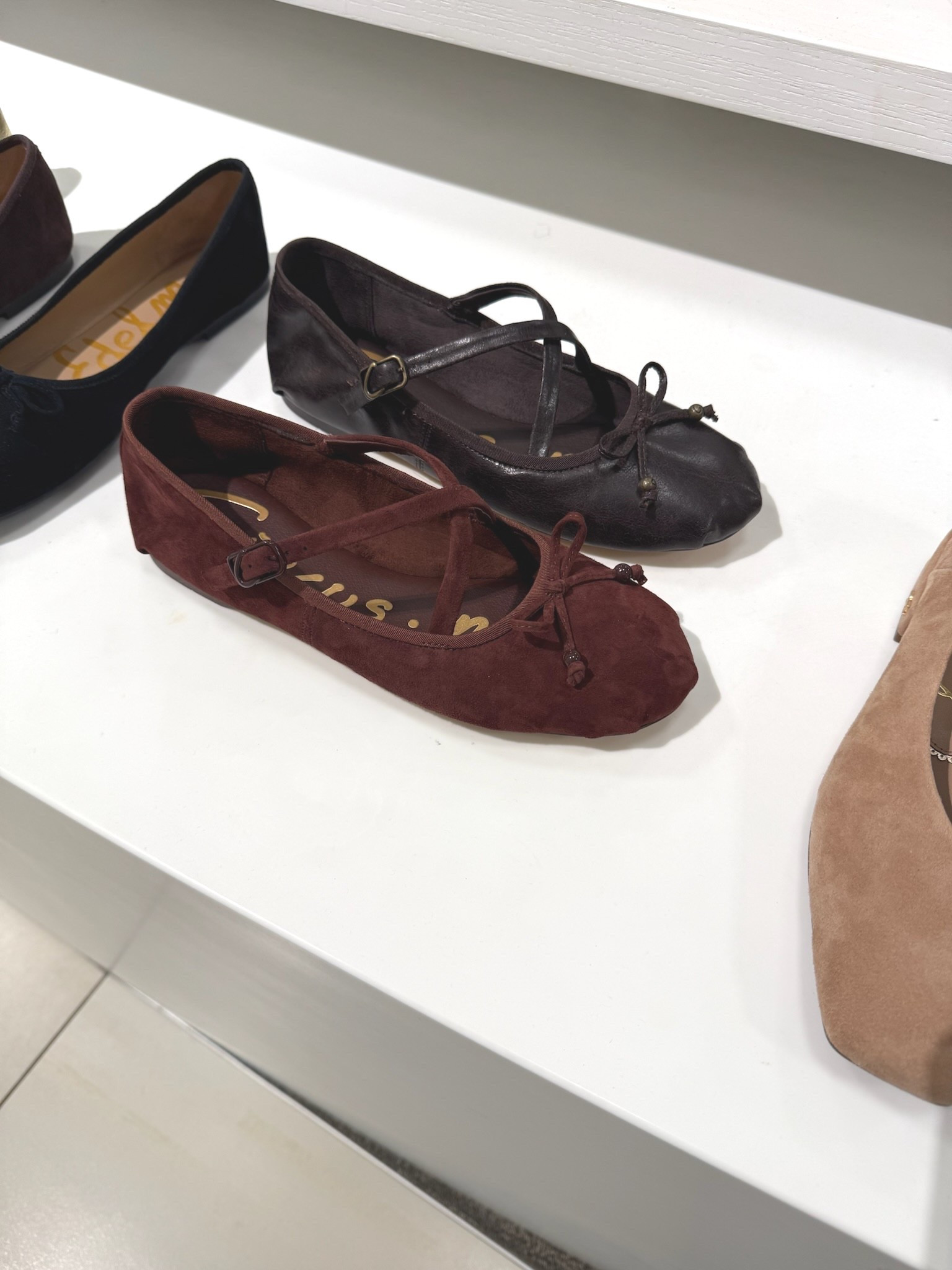 I saw these adorable ballet flats at Nordstrom and loved them! I love the extra straps since it really gives that ballerina shoe effect. I think my favorite ones are the burgundy since it's such a trendy color for fall! Both linked⬆️

#Itkcreator #Itkfinds
#Itkwatchnow #nordstrom #nordstromfinds #balletflat #shoes
#fallshoes #velvet #suede #allfashion #falloutfits

#LTKootd #LTKFindsUnder100 #LTKHoliday