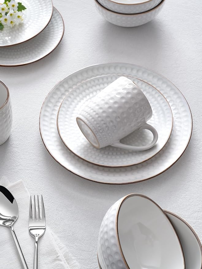 Famiware Plates and Bowls Sets, 12 Pieces Stoneware Dinnerware Sets, Dishes Set for 4, Microwave ... | Amazon (US)