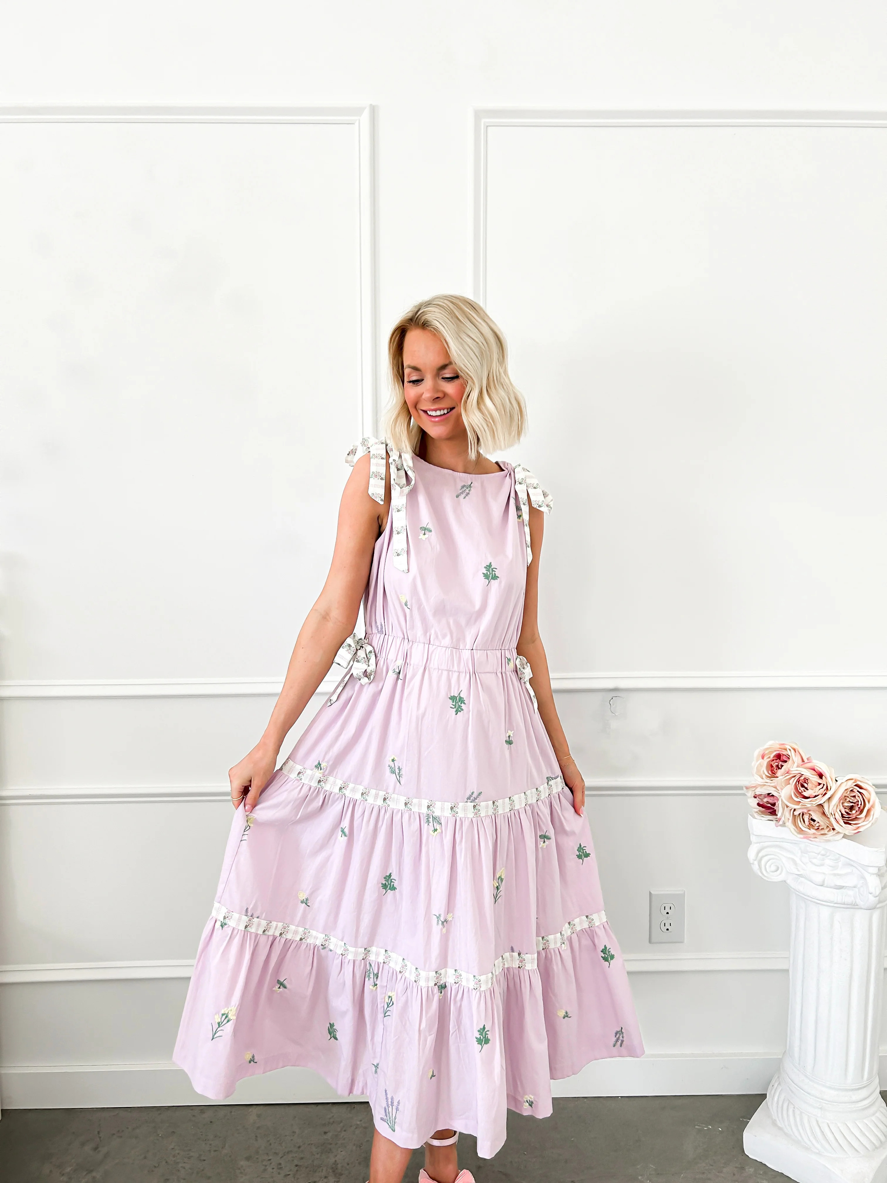 Life In Full Bloom Lavender Midi Dress | Flourish in Frills