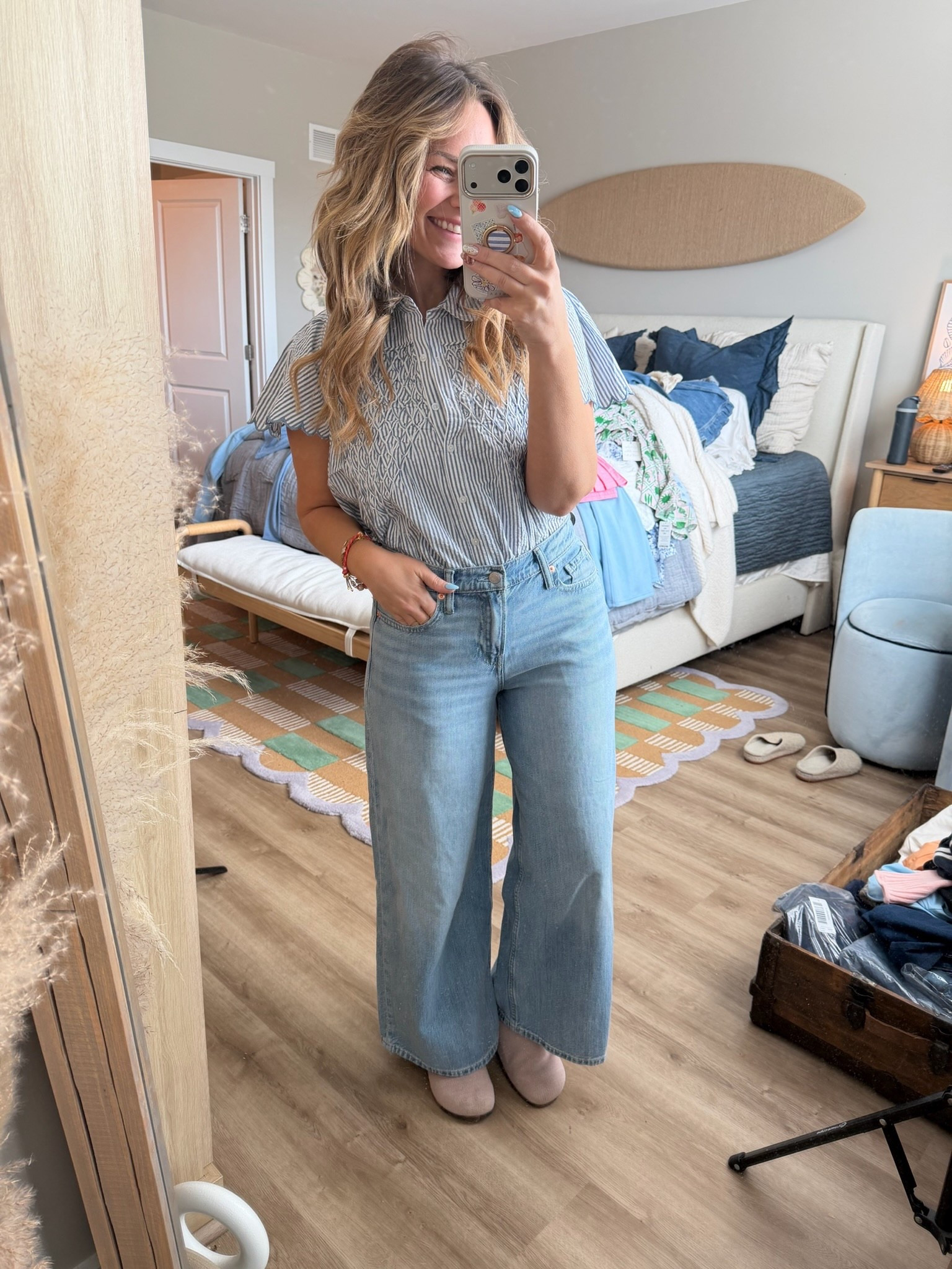 I thought the viral sweatpants jeans were overhyped…
Turns out everyone was right 😅



#LTKPetite #LTKootd #LTKSpringSale