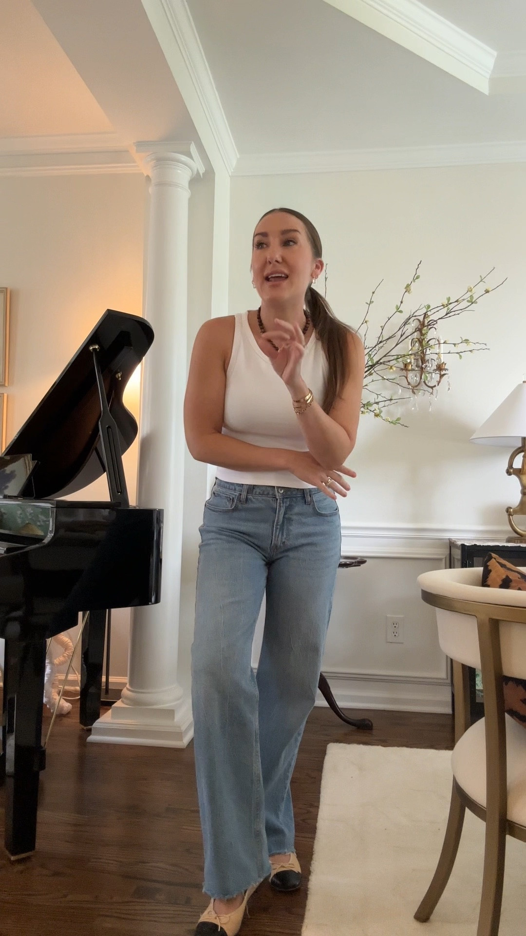 👖 DENIM SALE! 🚨 25-50% off jeans at Abercrombie through Aug 10
These are my all time fav pair, tts 27
Top medium
@abercrombie

#LTKSaleAlert #LTKootd