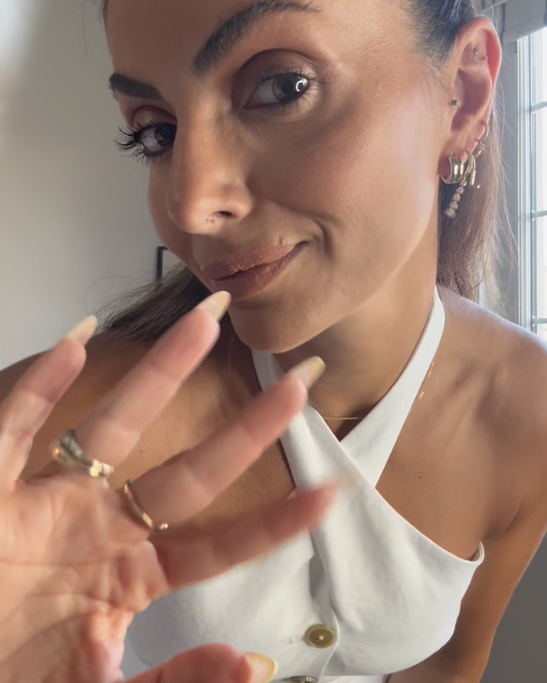 Casual summer dinners ootn

Wearing size 2 in top 
Size 24 in jeans
Bag from Avona Paris (use code suzy22 for 22% off)


#LTKcanada #LTKpetite #LTKsummer