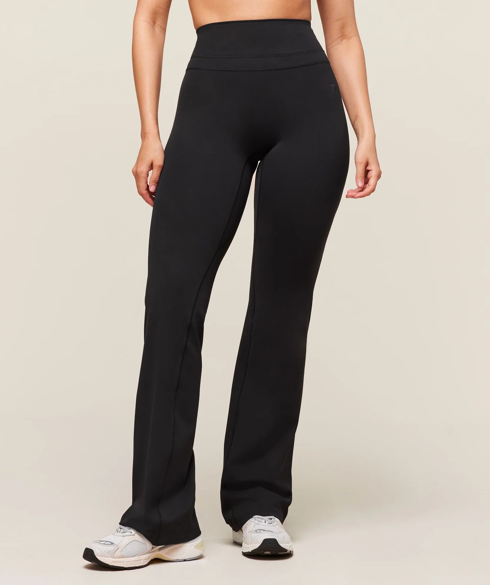 Whitney Regular Flared Legging | Gymshark CA