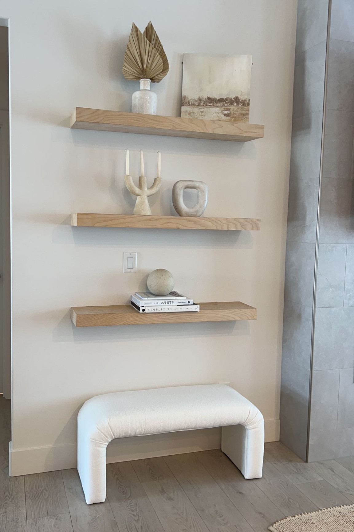 Home decor, boucle bench 

#LTKhome #LTKxNSale #LTKsalealert