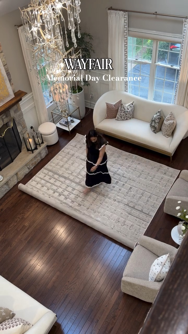 #AD @wayfair Memorial Day Clearance starts now! I switched out my family room rug and it’s literally perfect. The quality is amazing and it’s SO soft! #WayfairPartner

My living room sofa, all my coffee tables, accent chairs, chandeliers, beds, and so much more are also on sale 🙌🏼 There are tons of limited-time deals you don’t want to miss!
Right now, you can get up to 70% off plus fast & free shipping on orders over $35. Shop the Memorial Day Clearance now through 5/26! #Wayfair #ltkit #liketkit @shop.ltk