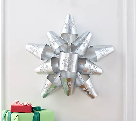 "As Is" Kringle Express Indoor/ Outdoor 22" Illuminated Metal Bow | QVC