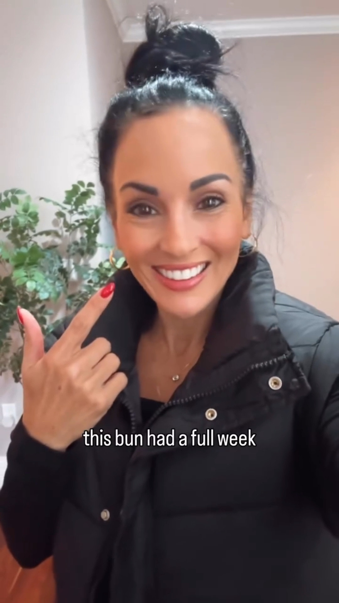 this bun has had a full week…

teaching in 95° will do that to you 😅

nothing—and I mean nothing—hits like a fresh wash after that.

#hairreel #hairtransformation #postworkout #relatablecontent #selfcaremoment

#LTKgrwm #LTKootd #LTKdayinmylife