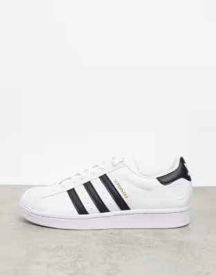 adidas Originals vegan Superstar trainers in white | ASOS (Global)