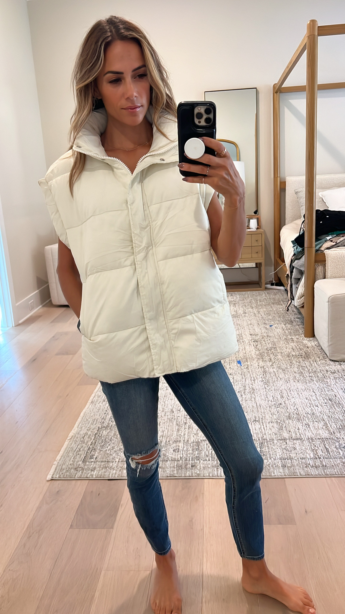 So warm for fall and winter! 

 #LTKSeasonal #LTKFindsUnder50 #LTKStyleTip