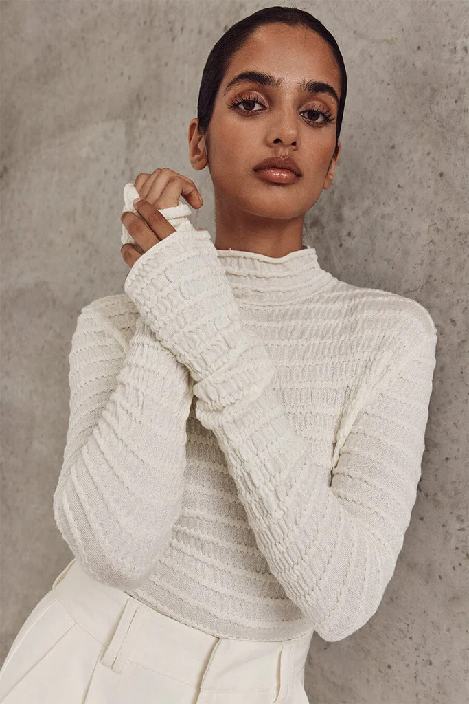 HENDRICK CREAM LONG SLEEVE KNIT TOP | DISSH